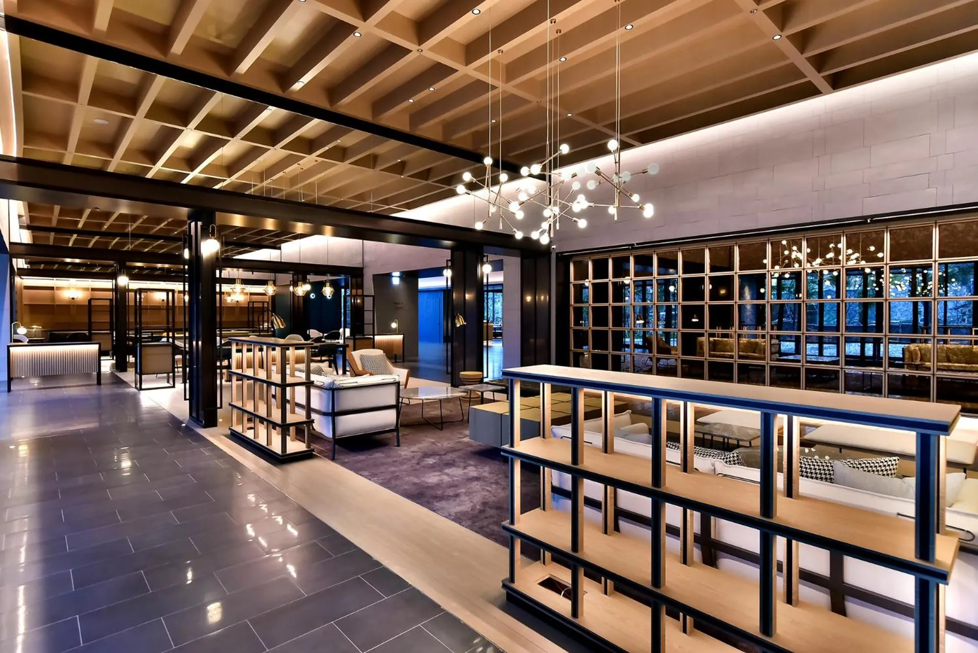 Lobby or reception in Four Points by Sheraton Taipei Bali