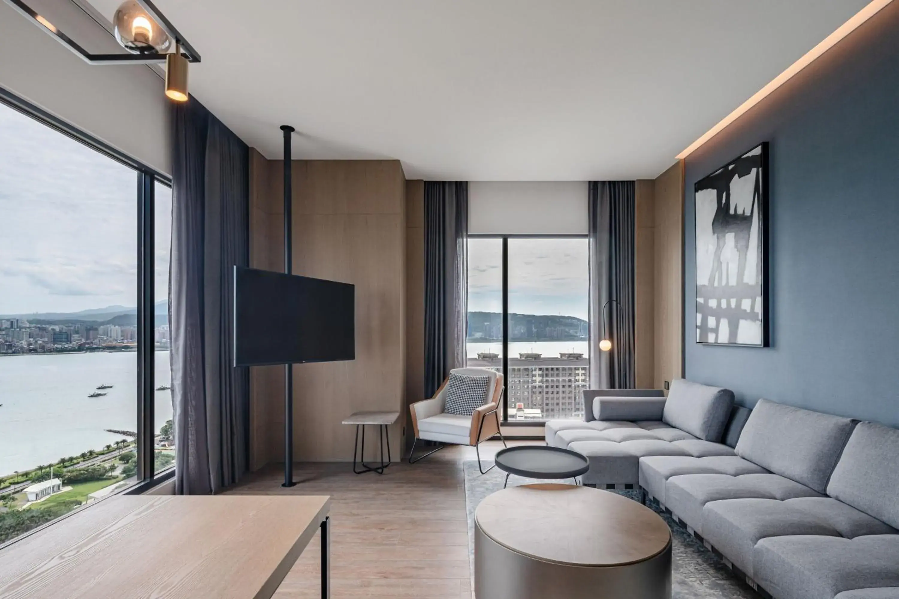 Bedroom, Seating Area in Four Points by Sheraton Taipei Bali