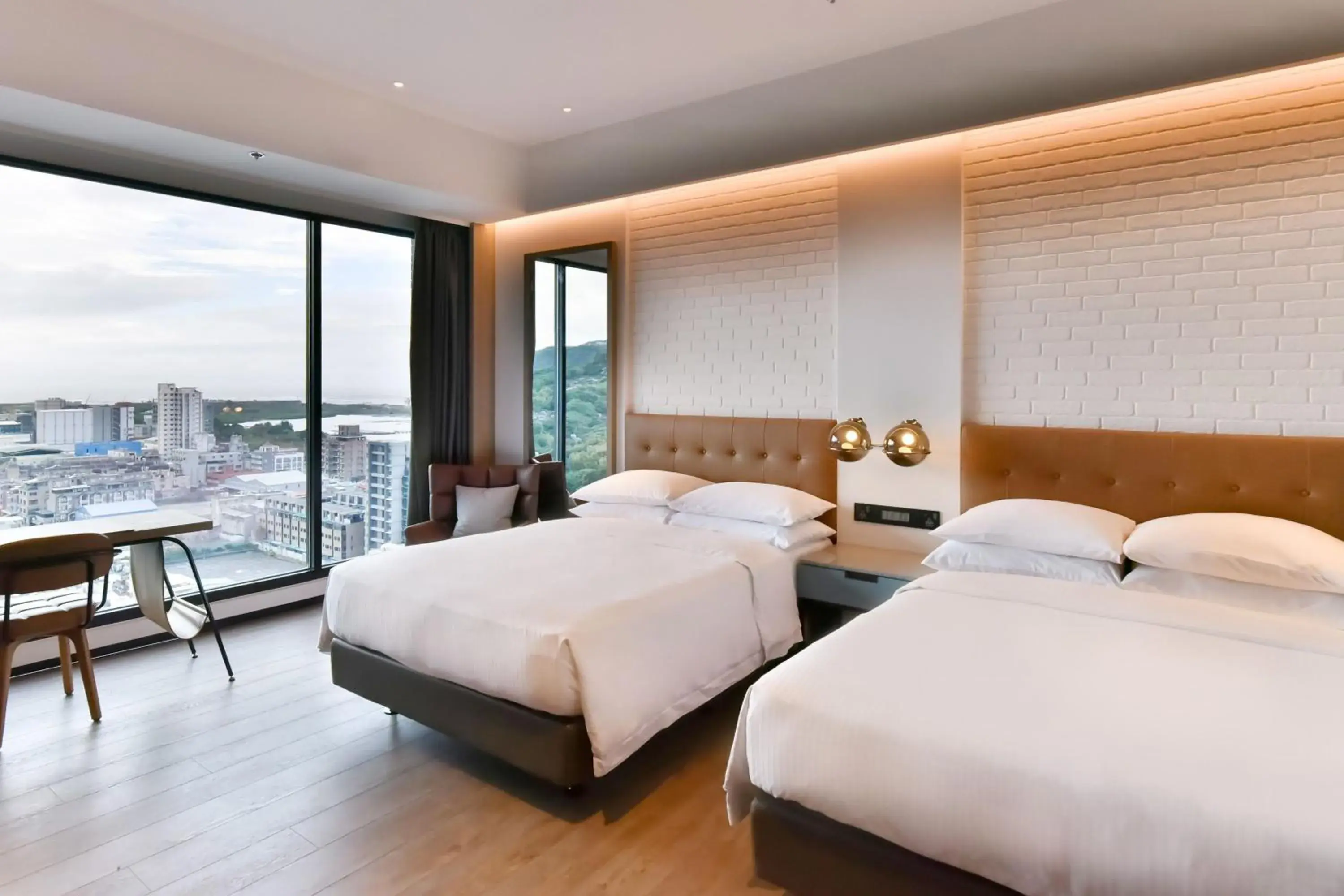 Bedroom in Four Points by Sheraton Taipei Bali