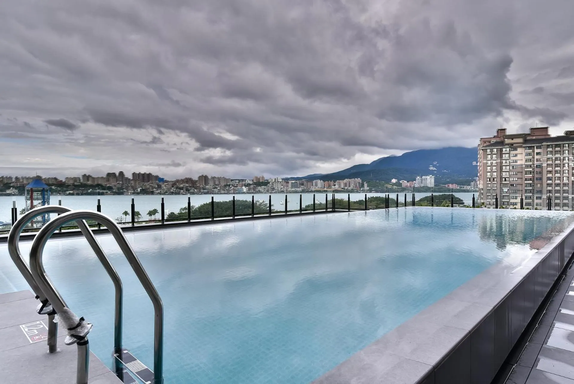 Swimming pool in Four Points by Sheraton Taipei Bali