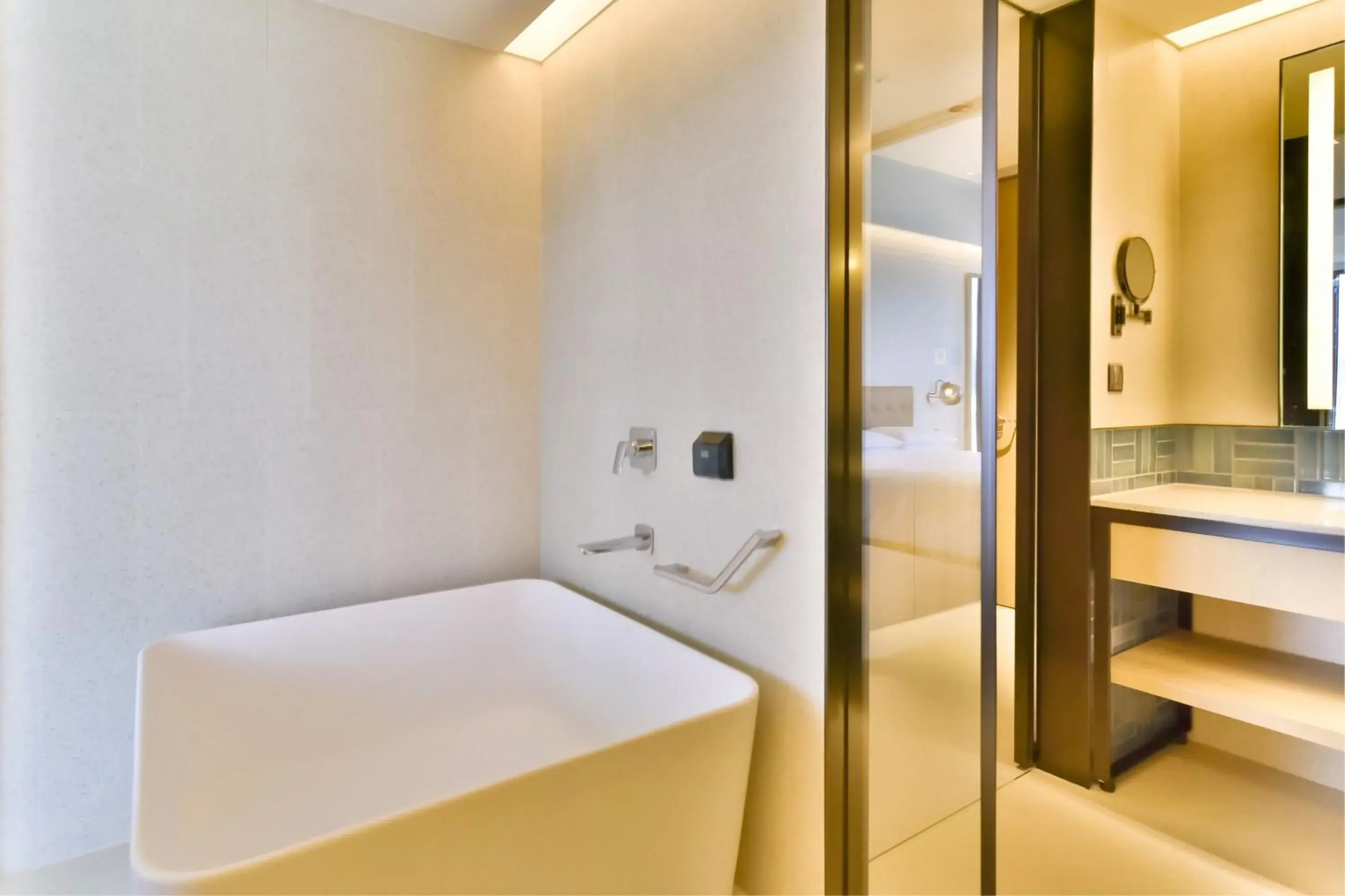 Bathroom in Four Points by Sheraton Taipei Bali