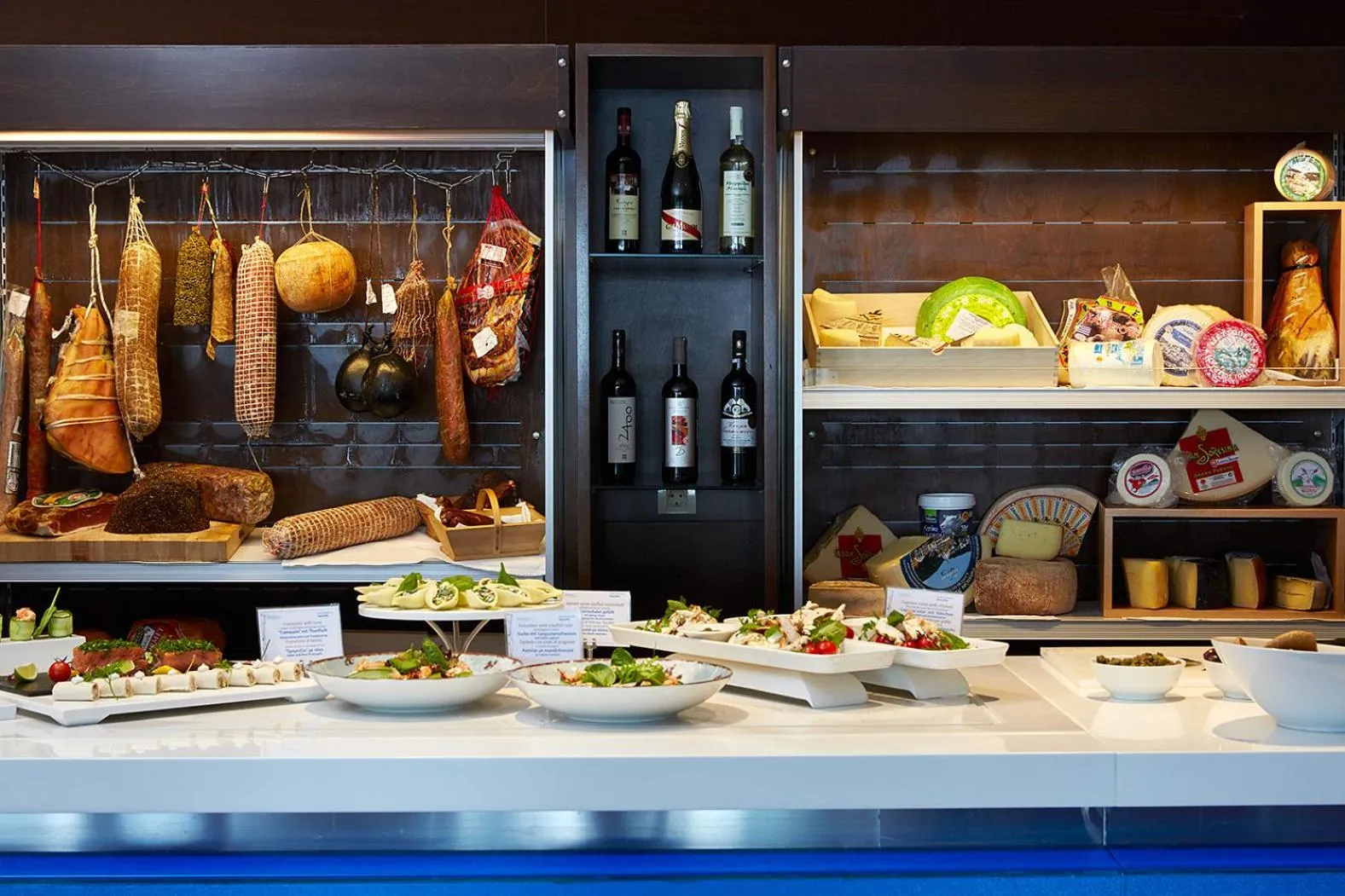 Food and drinks in Lindos Blu Luxury Hotel-Adults only