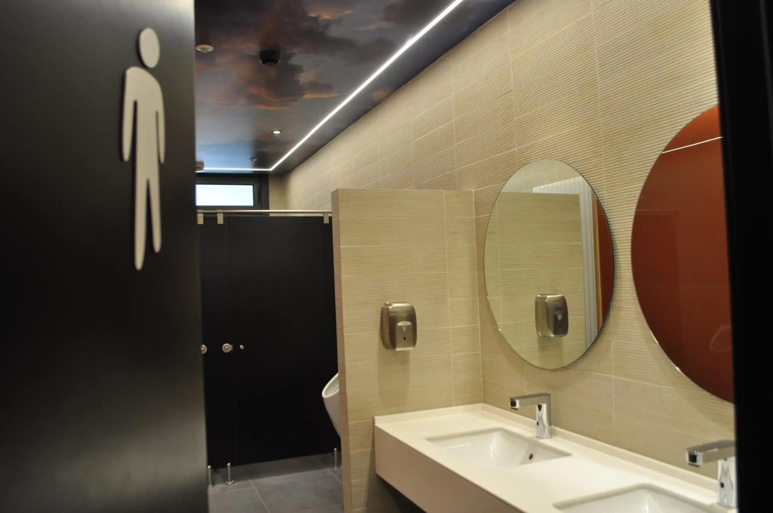 Restaurant/places to eat in Hotel Sanchez Restaurant/places to eat in Hotel Sanchez