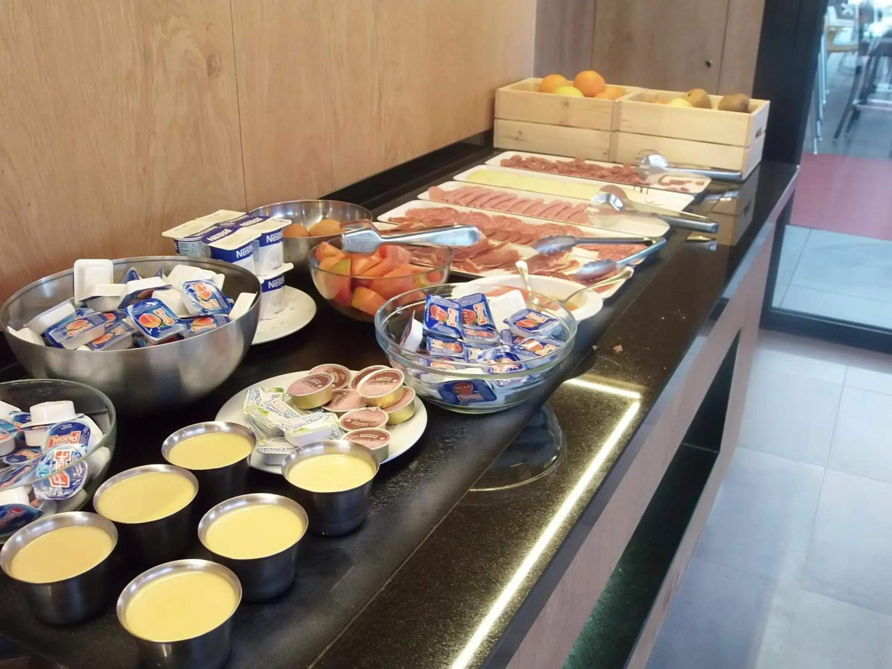 Restaurant/places to eat in Hotel Sanchez Restaurant/places to eat in Hotel Sanchez