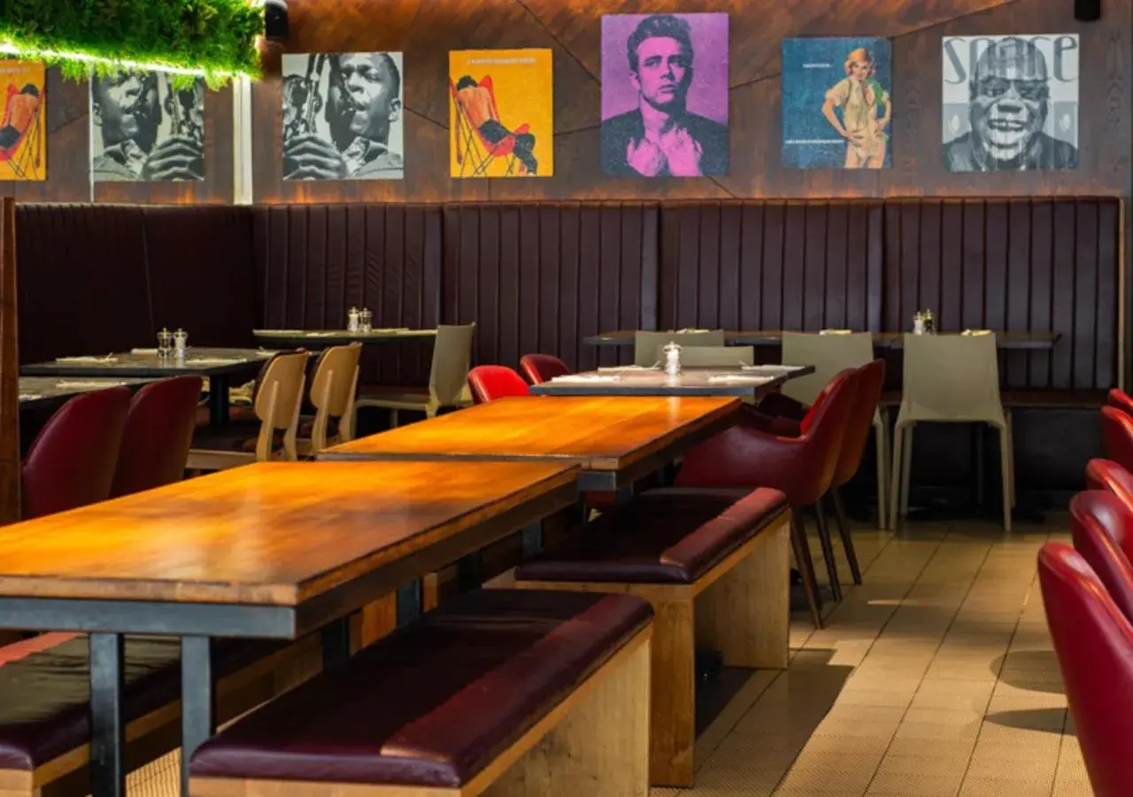 Restaurant/places to eat in Zedwell Underground Hotel Tottenham Court Rd Restaurant/places to eat in Zedwell Underground Hotel Tottenham Court Rd