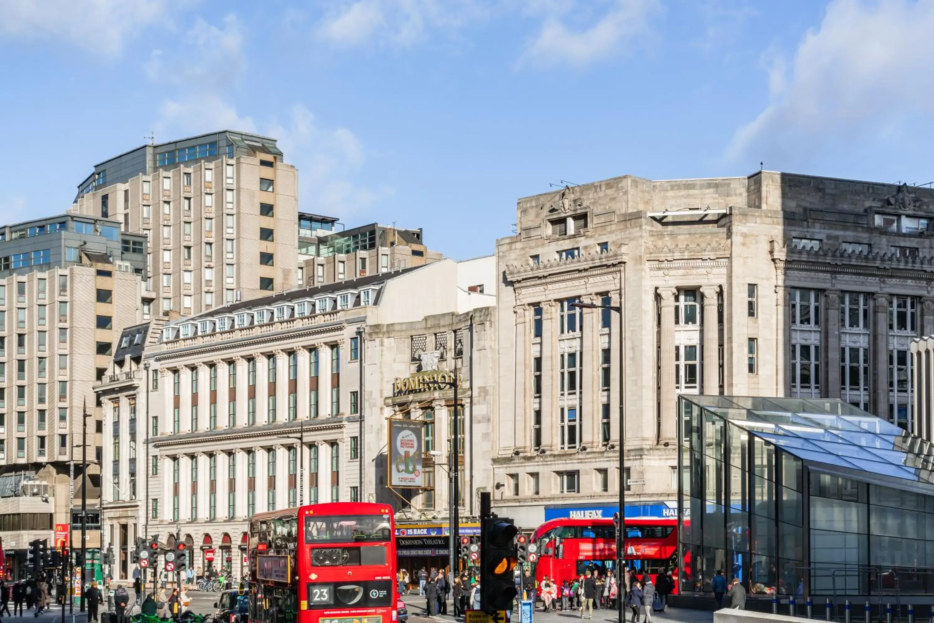 Property building in Zedwell Underground Hotel Tottenham Court Rd Property building in Zedwell Underground Hotel Tottenham Court Rd