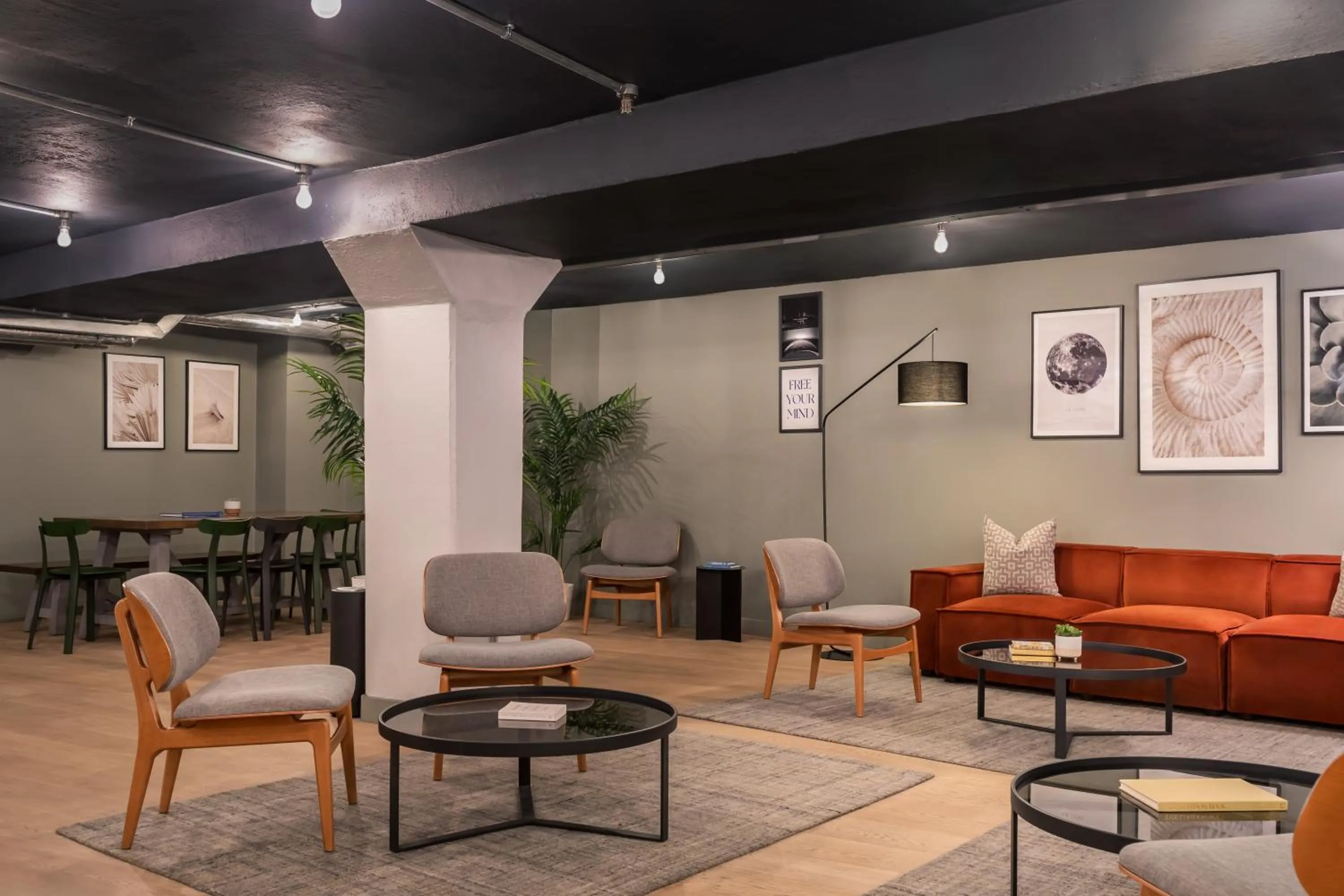 Lobby or reception in Zedwell Underground Hotel Tottenham Court Rd