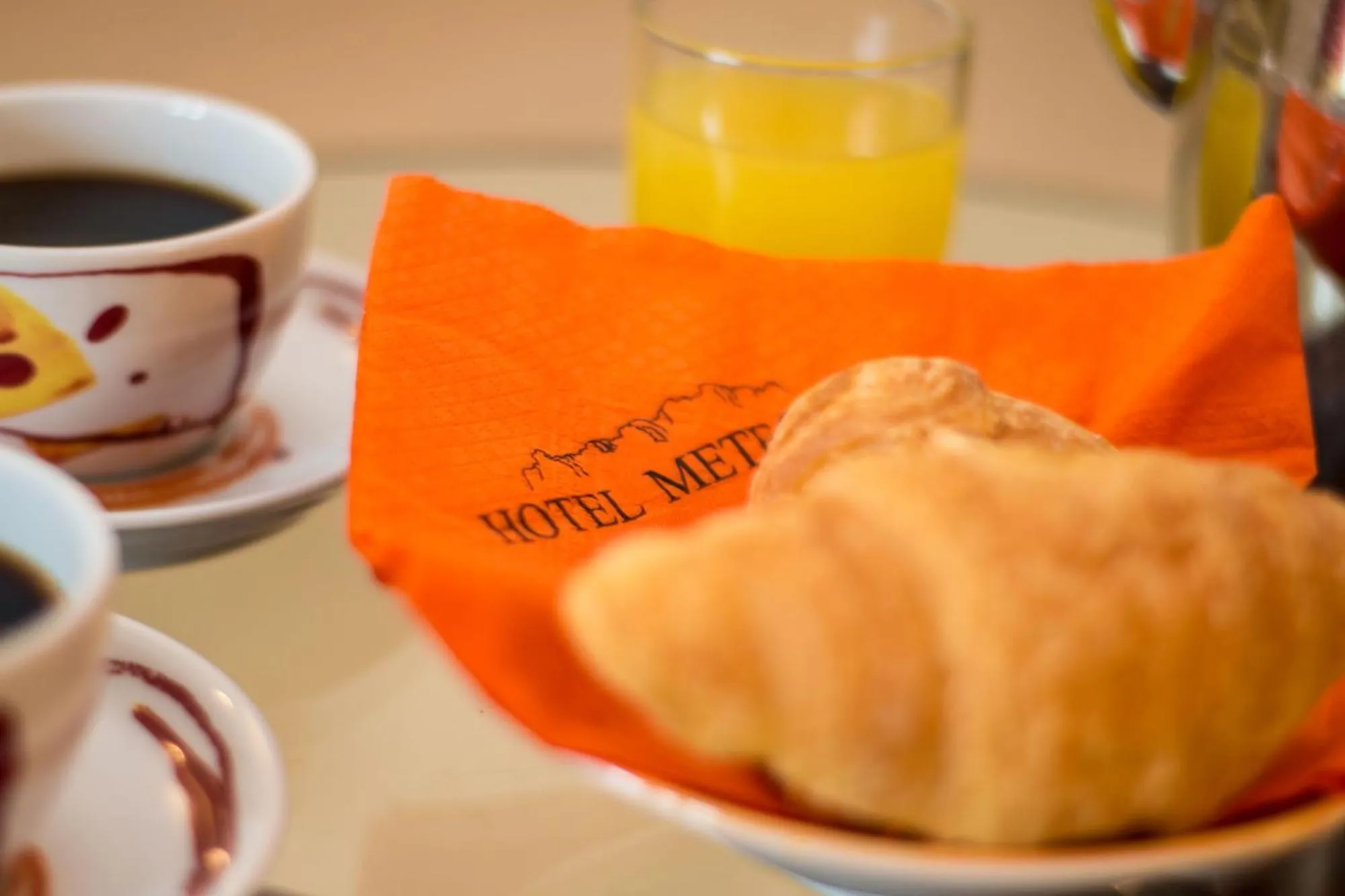 Food and drinks in Meteora Hotel at Kastraki