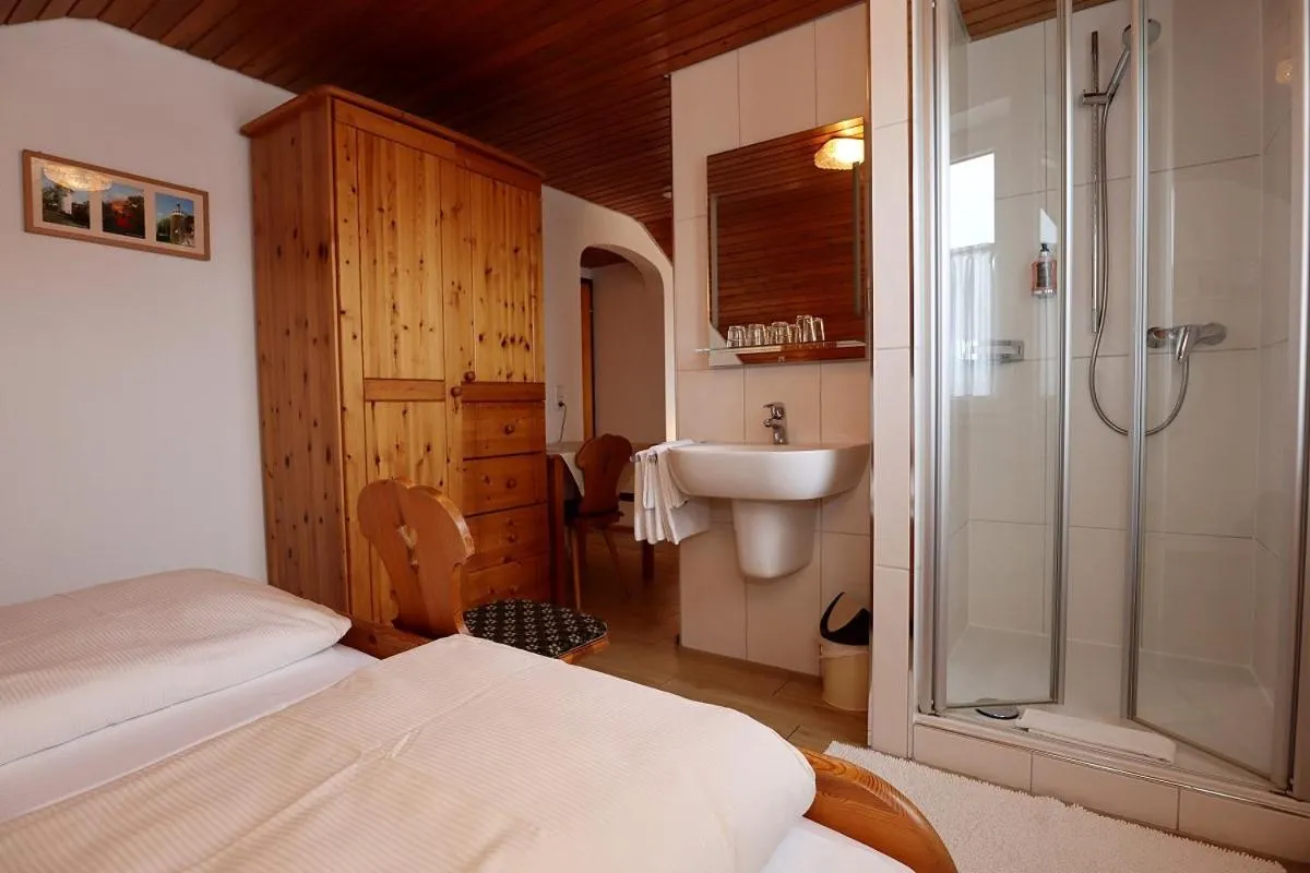 Shower, Bed in Gasthof Rebland