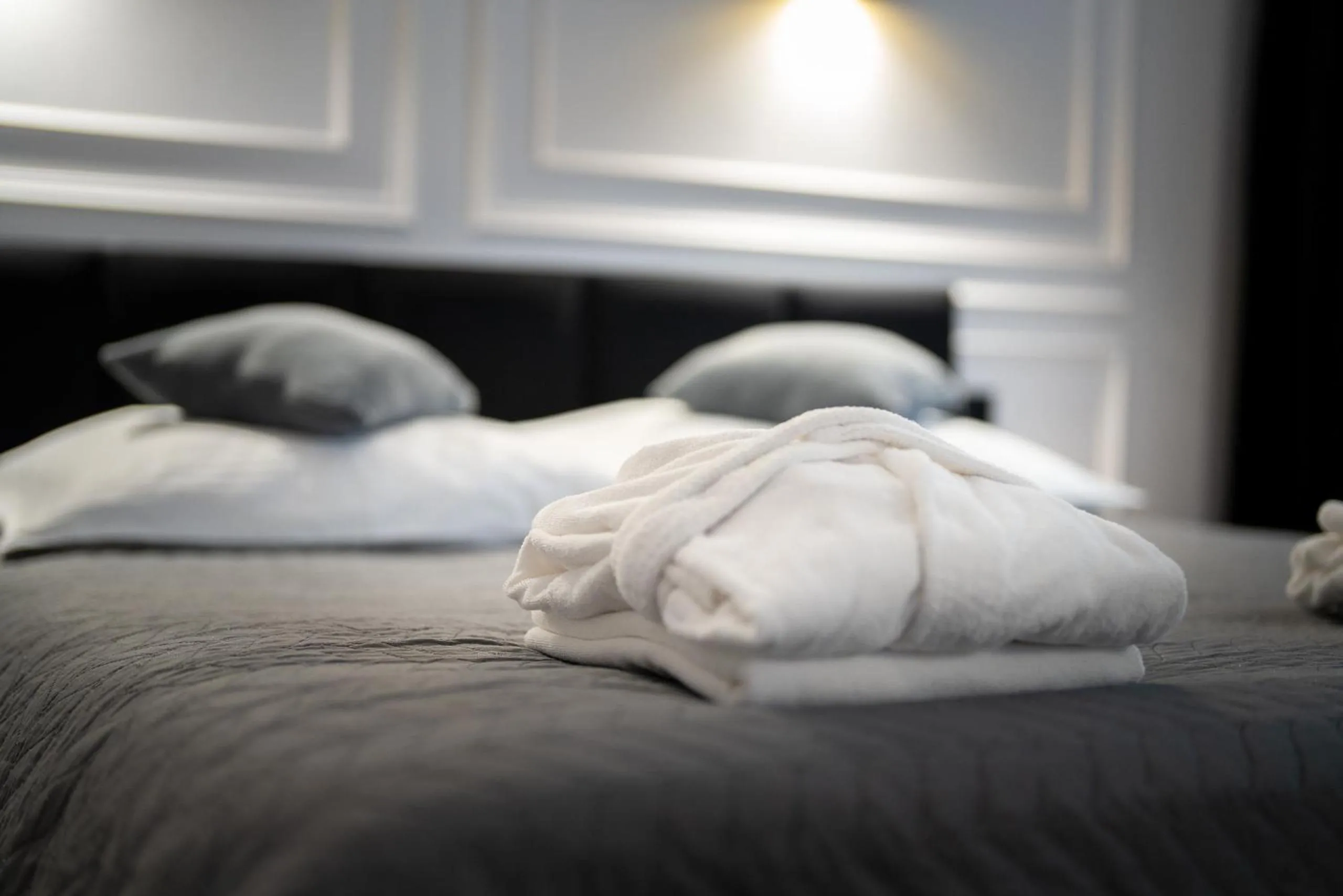Photo of the whole room, Bed in Apartament z Jacuzzi Kraków SHINE Starowiślna