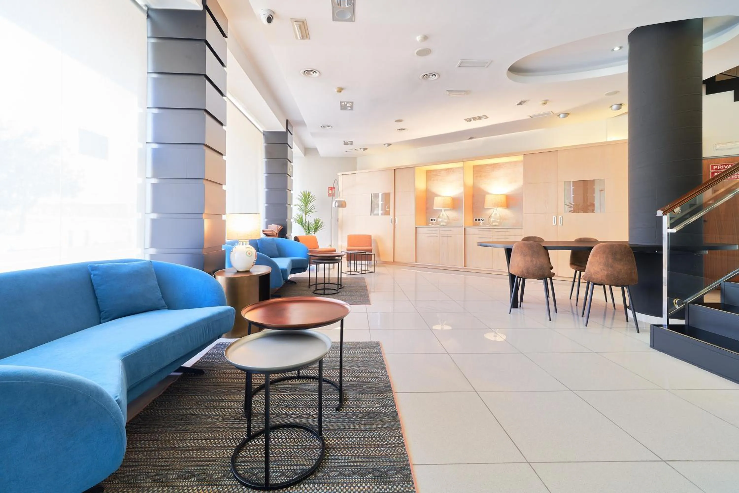 Seating area in Hotel Guadalmedina