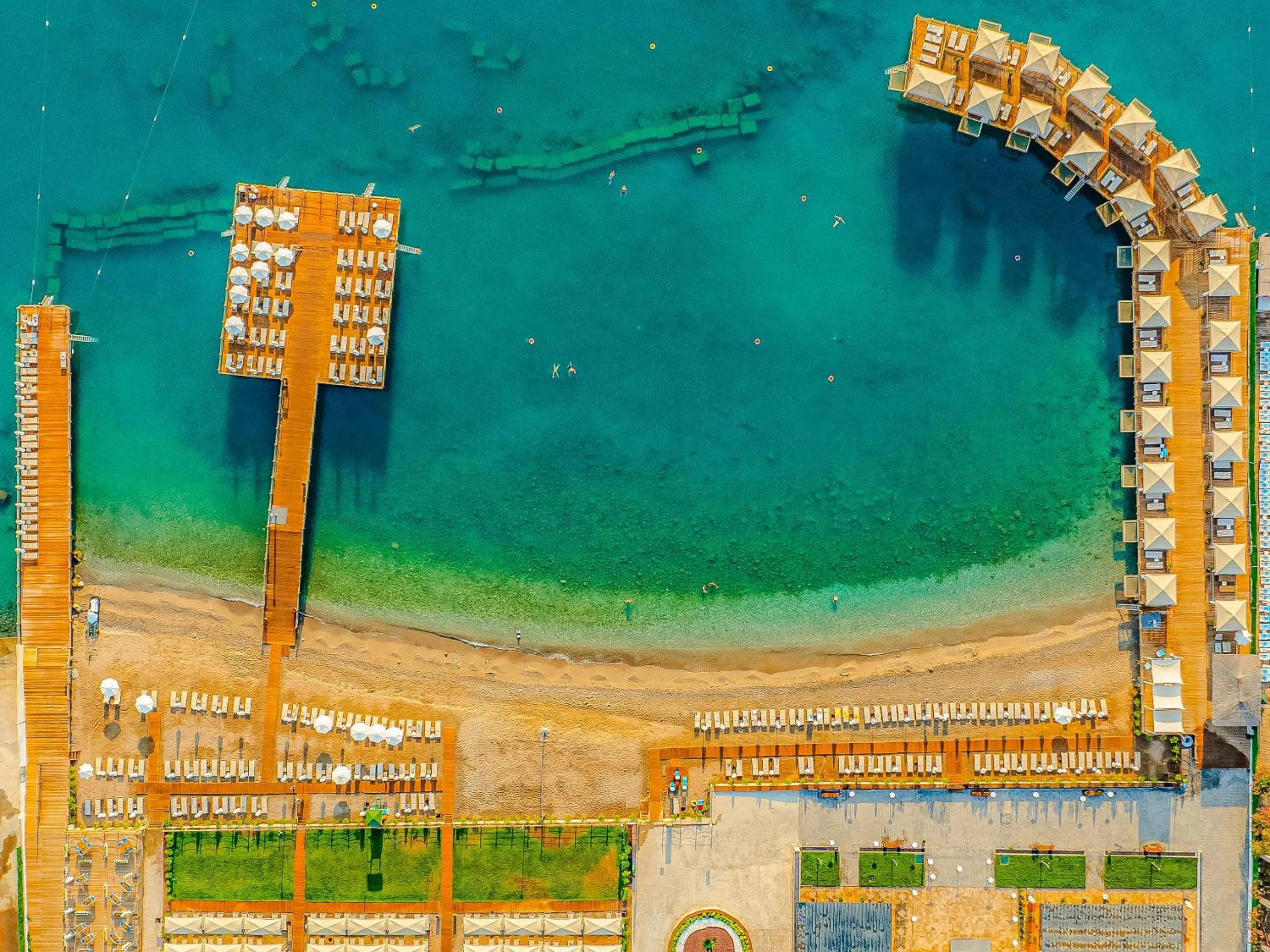 Day in Siu Collection - Ultra All Inclusive