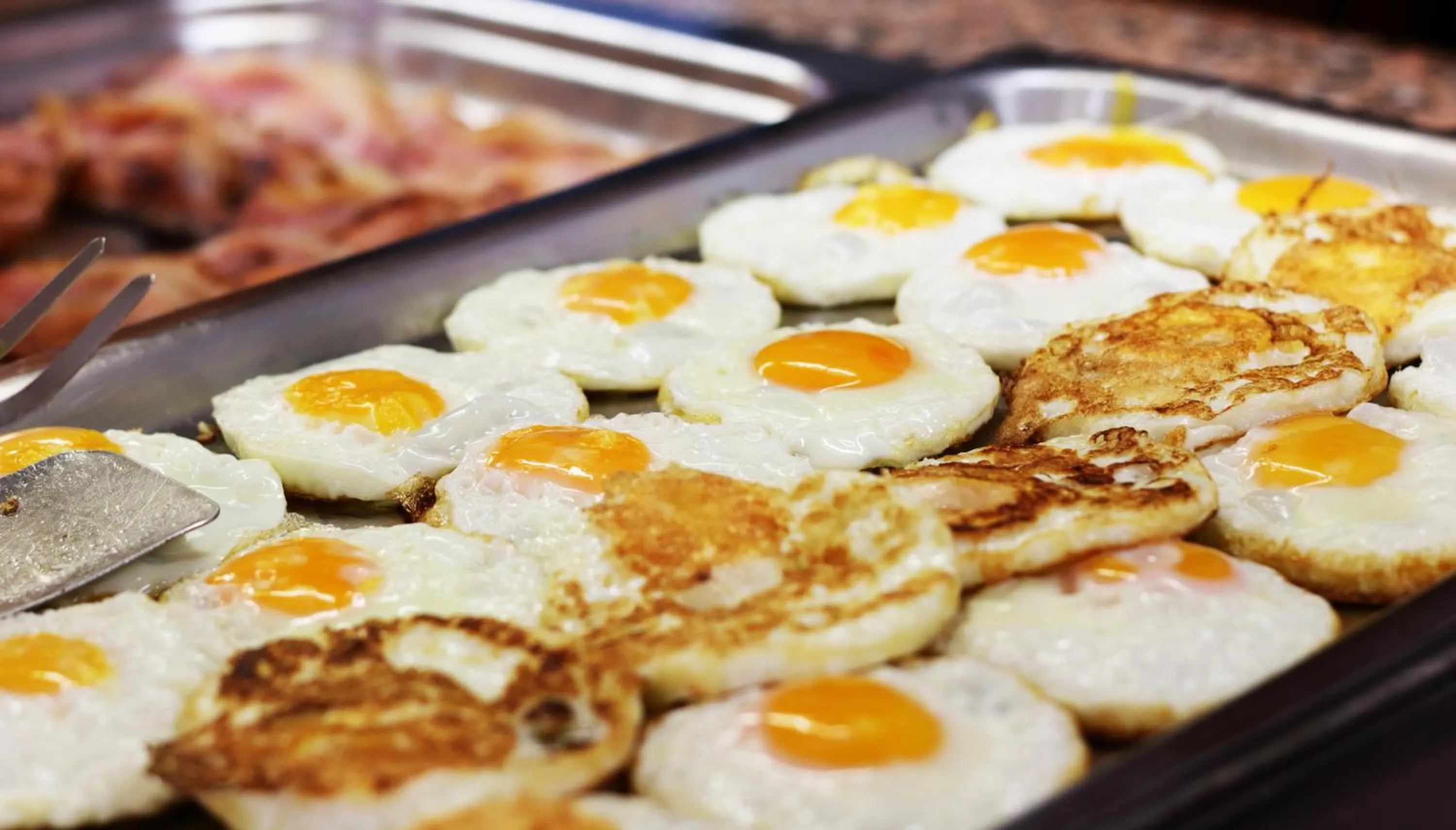 Restaurant/places to eat in Hotel Tropical