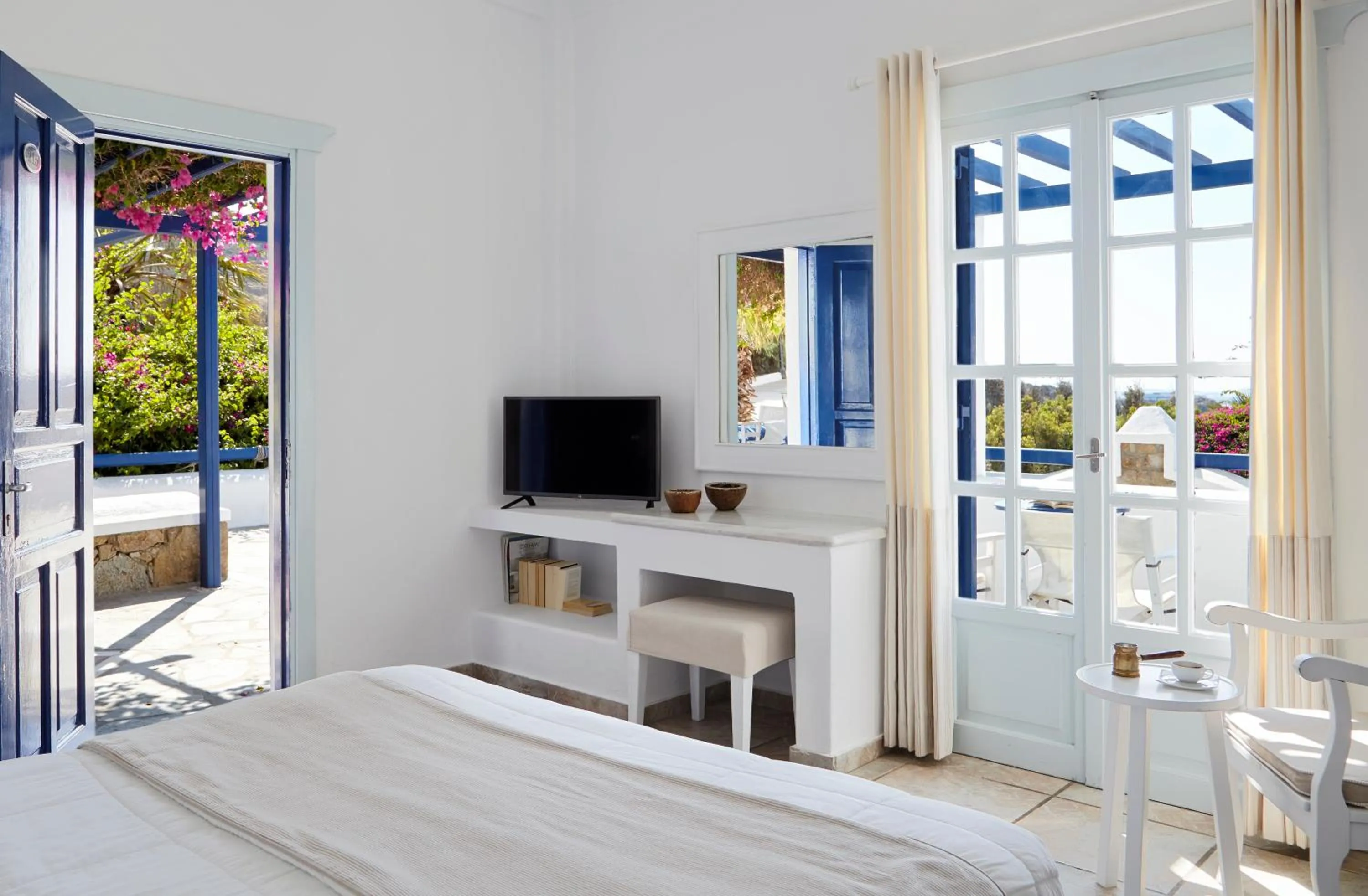 Garden view, Bed in San Marco Hotel and Villas