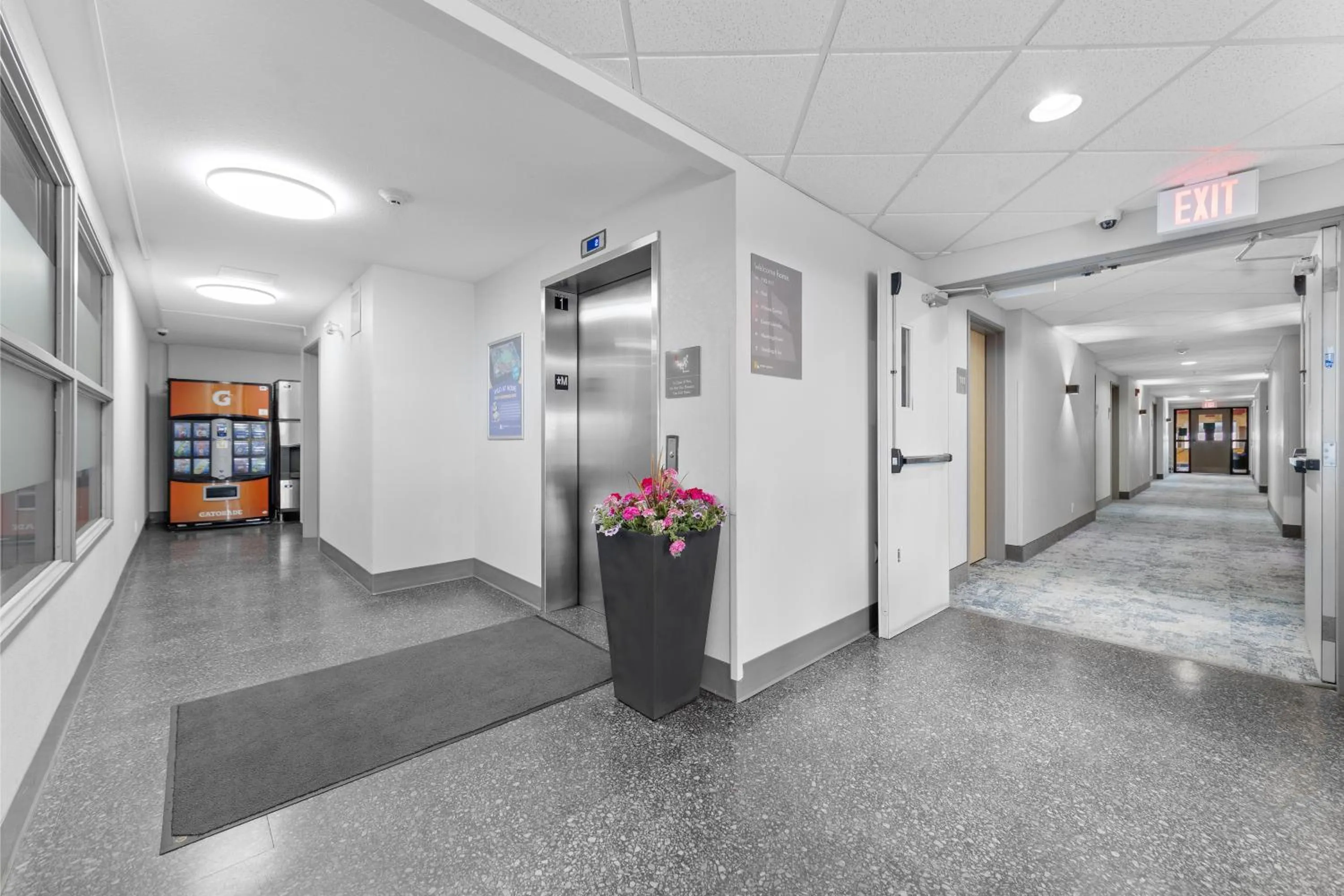 Home Inn and Suites Lloydminster