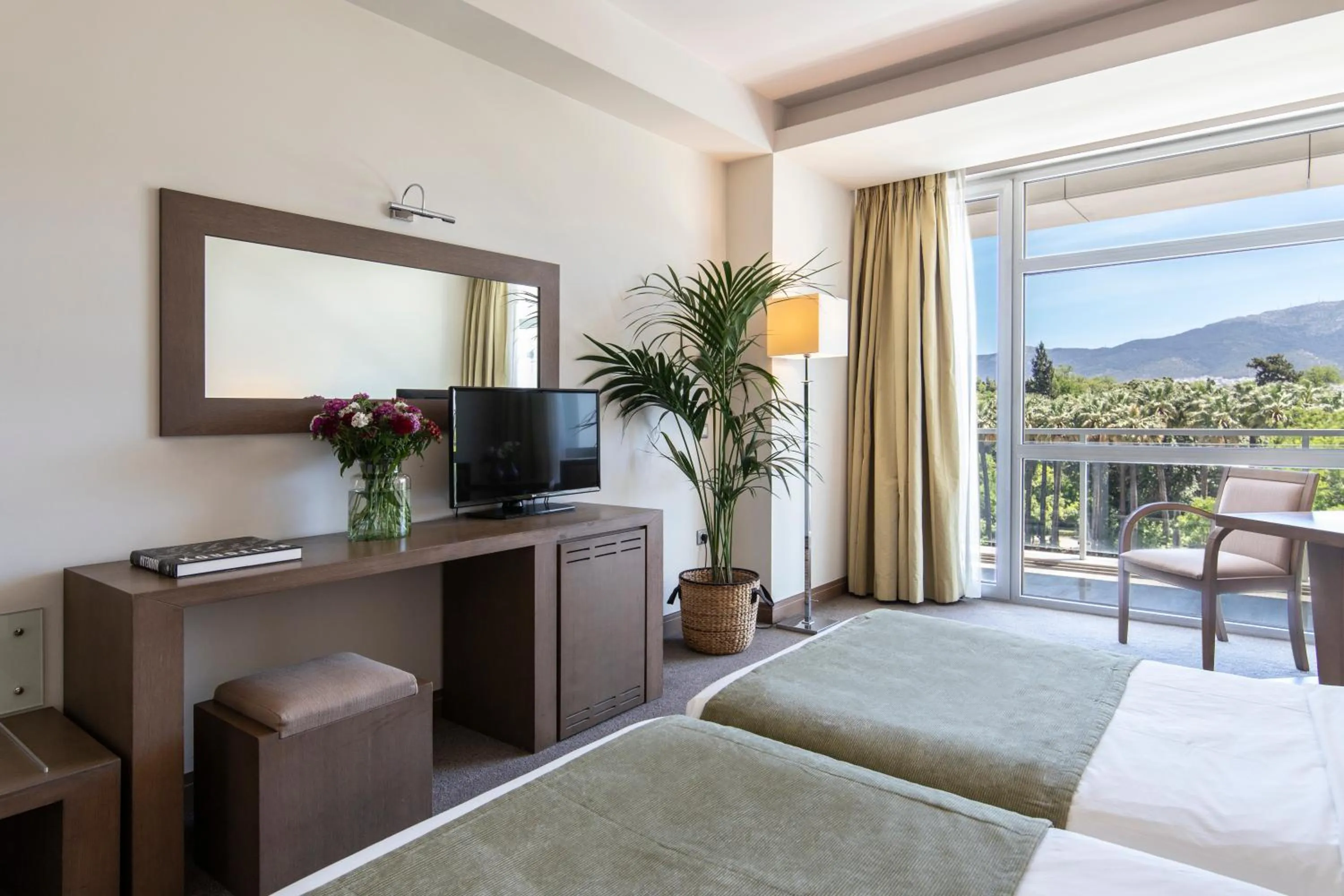 Bed in Amalia Hotel Athens