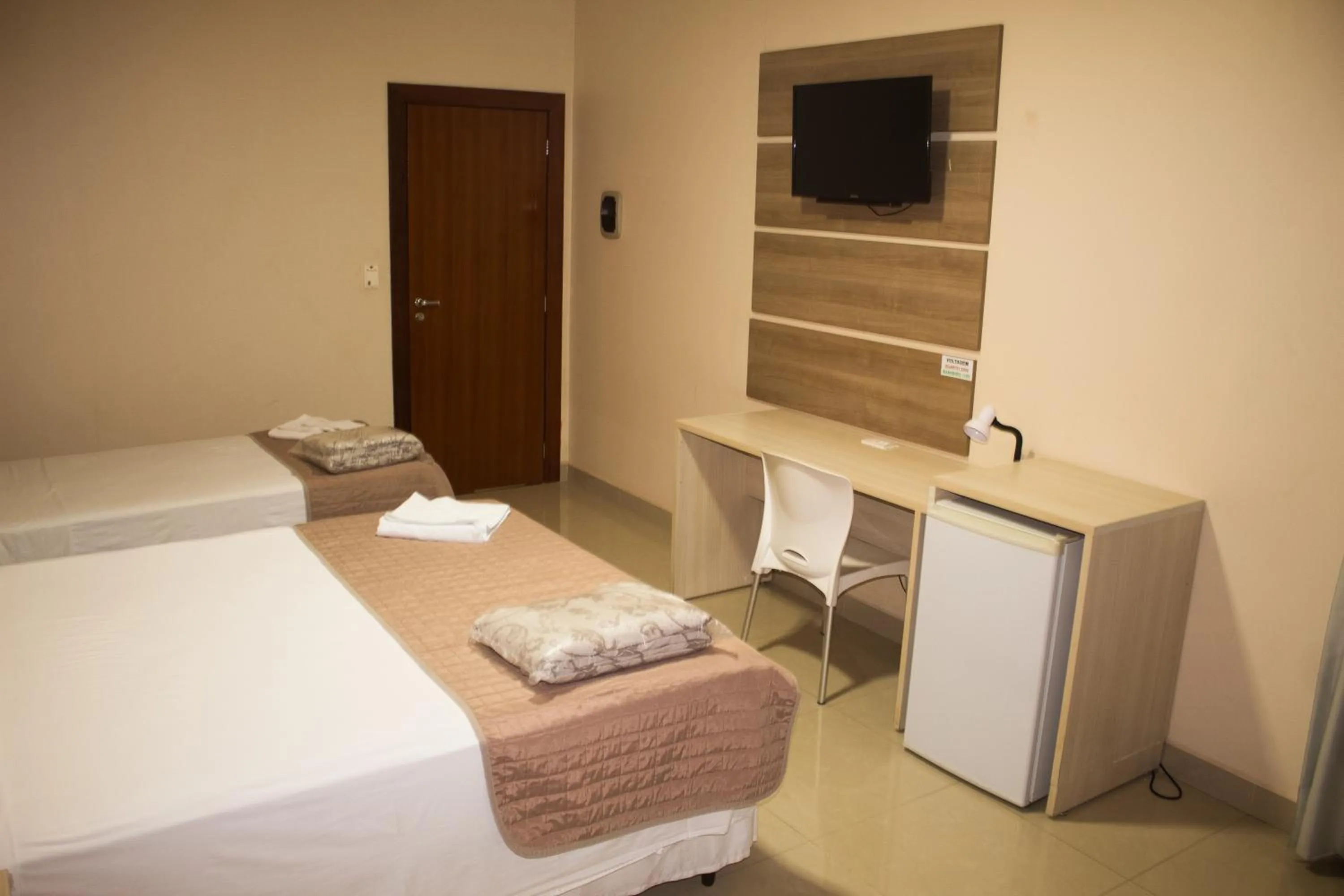 Photo of the whole room, Bed in MAPER MARDAN