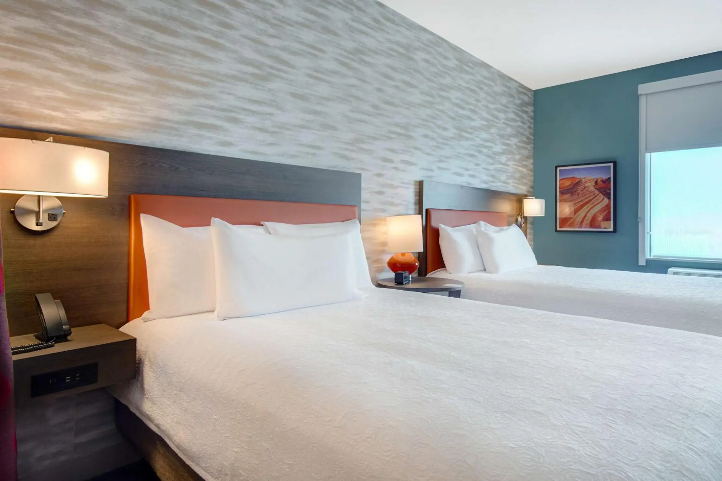 Bed in Home2 Suites By Hilton Las Vegas North