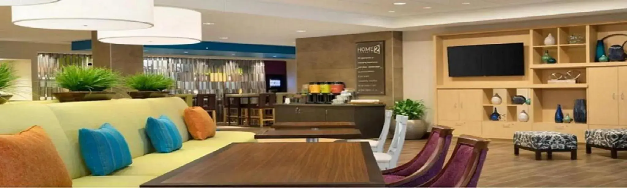 Lounge/Bar in Home2 Suites By Hilton Las Vegas North