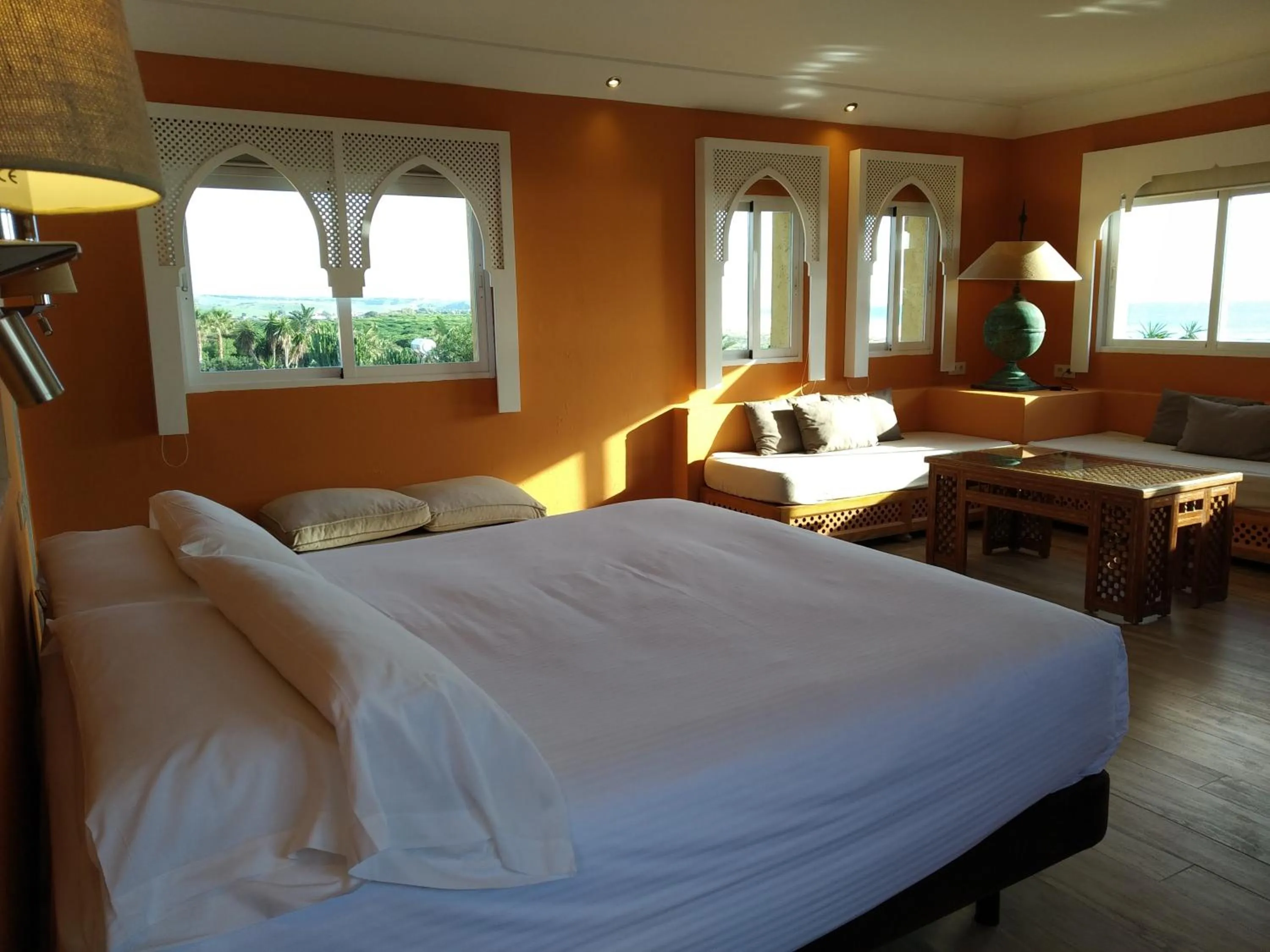 Photo of the whole room, Bed in Beach Hotel Dos Mares