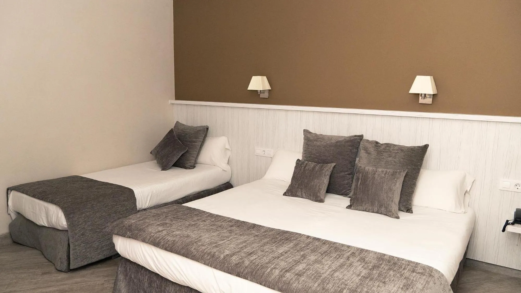 Bed in Hotel Coronado