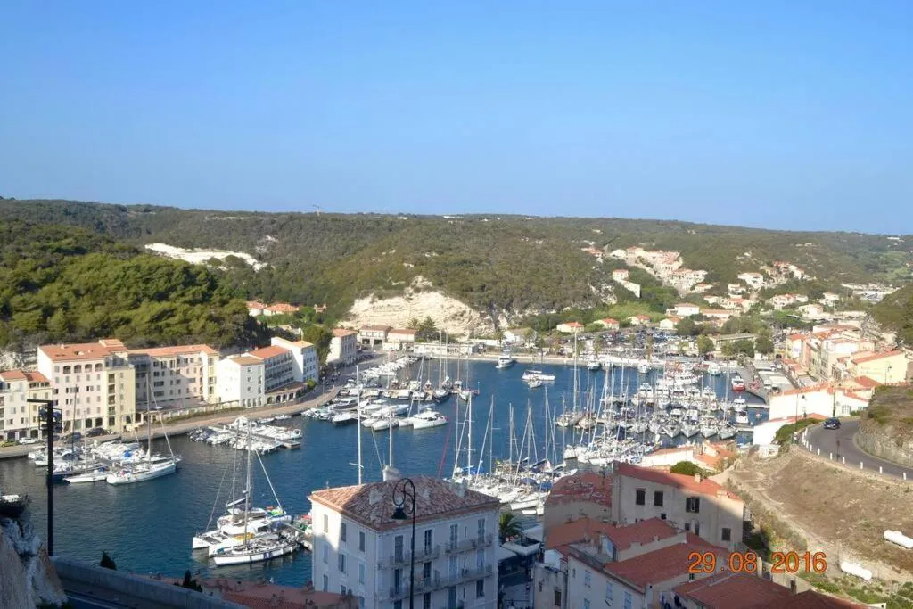 Les Hauts du Port-Appartement neuf sur le port