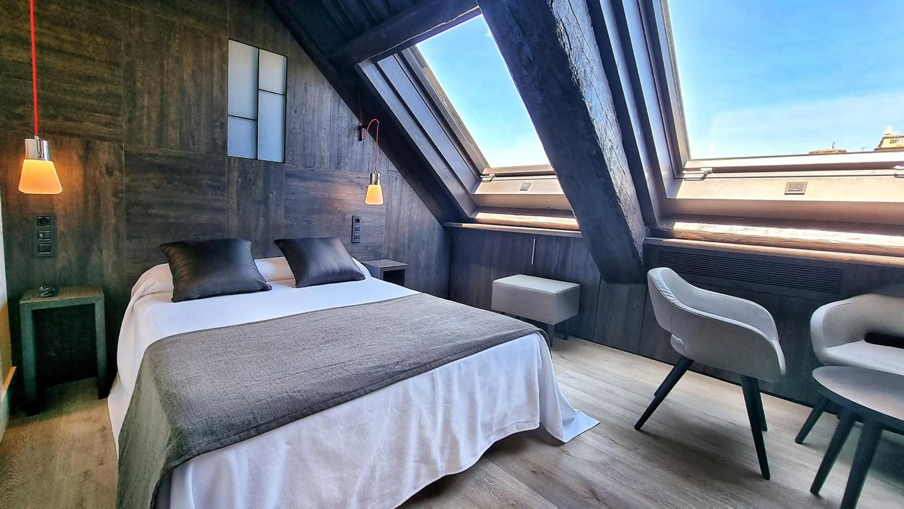 Bedroom, Bed in Hotel Sant Agustí