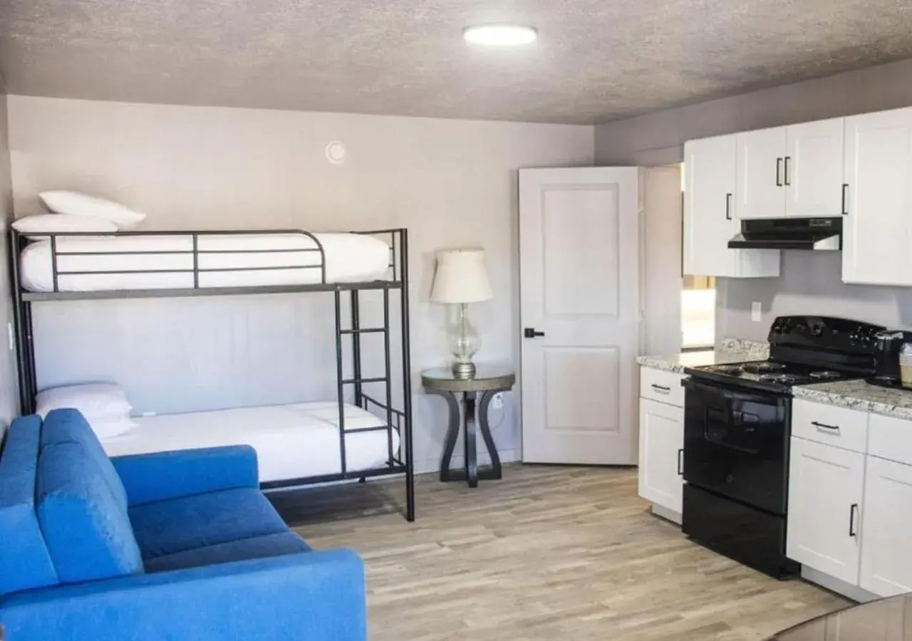 Bed in Bears Ears Inn Bed in Bears Ears Inn