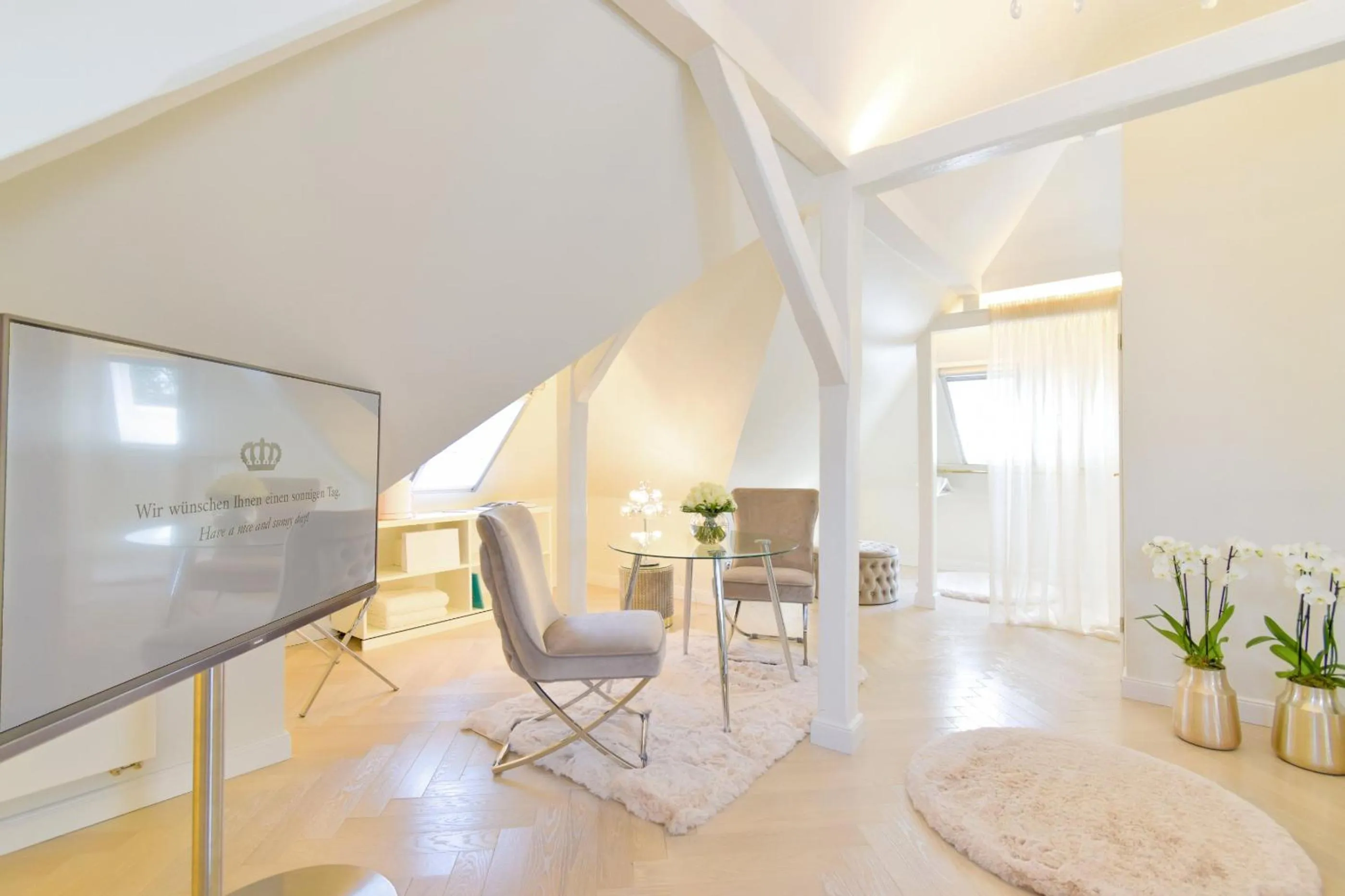 TV and multimedia in Villa Contessa - Luxury Spa Hotels