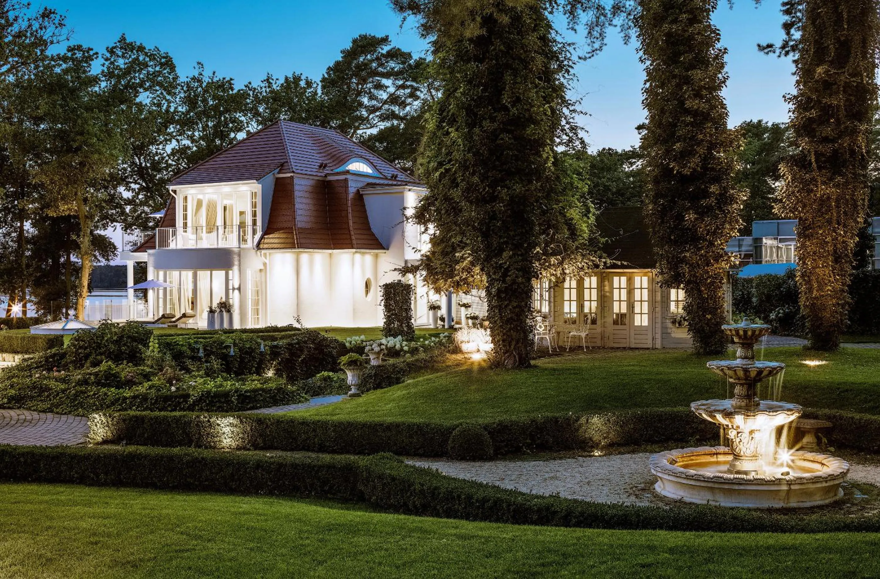 Property building in Villa Contessa - Luxury Spa Hotels