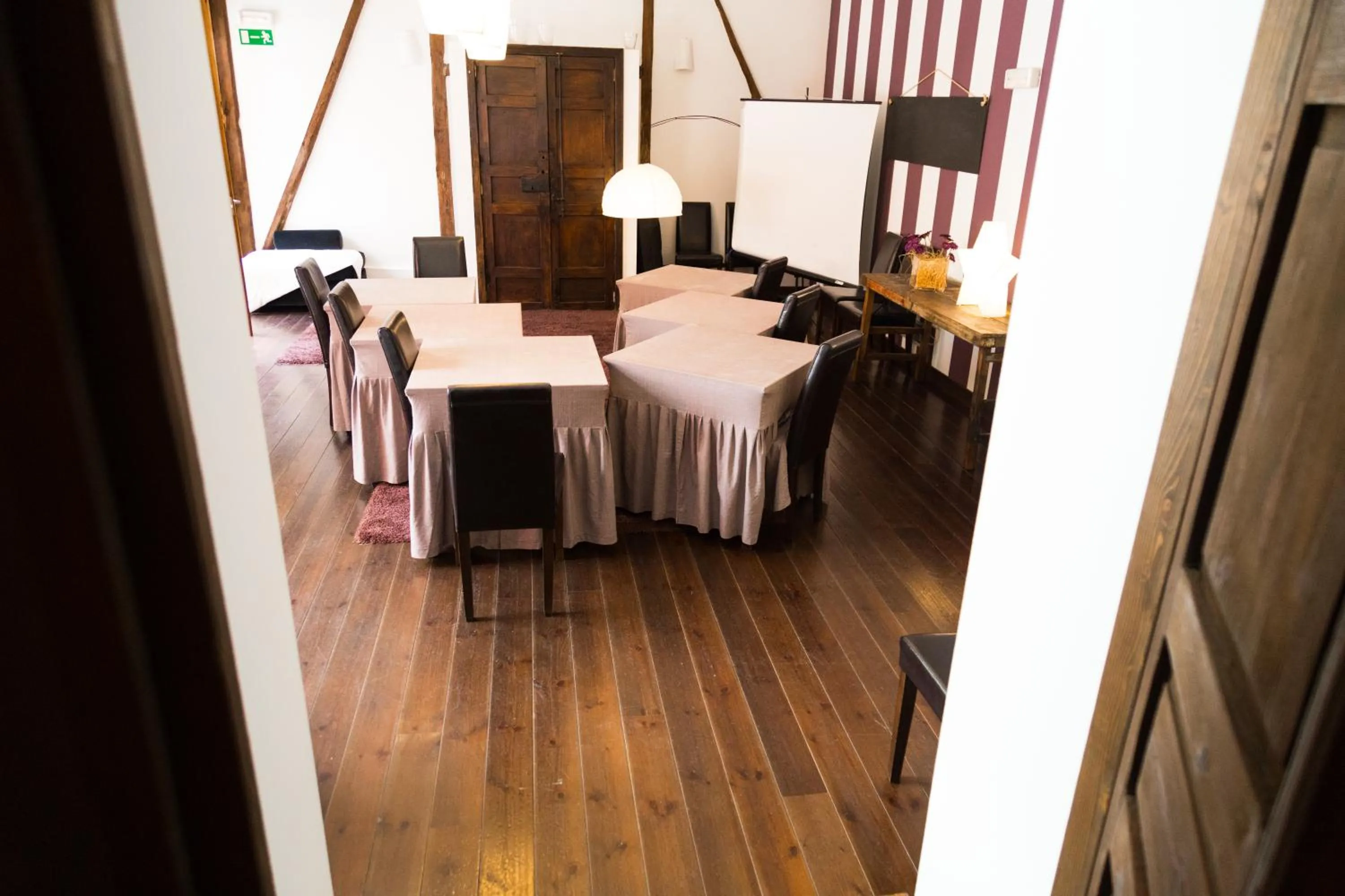 Meeting/conference room, Bed in El Cocheron 1919