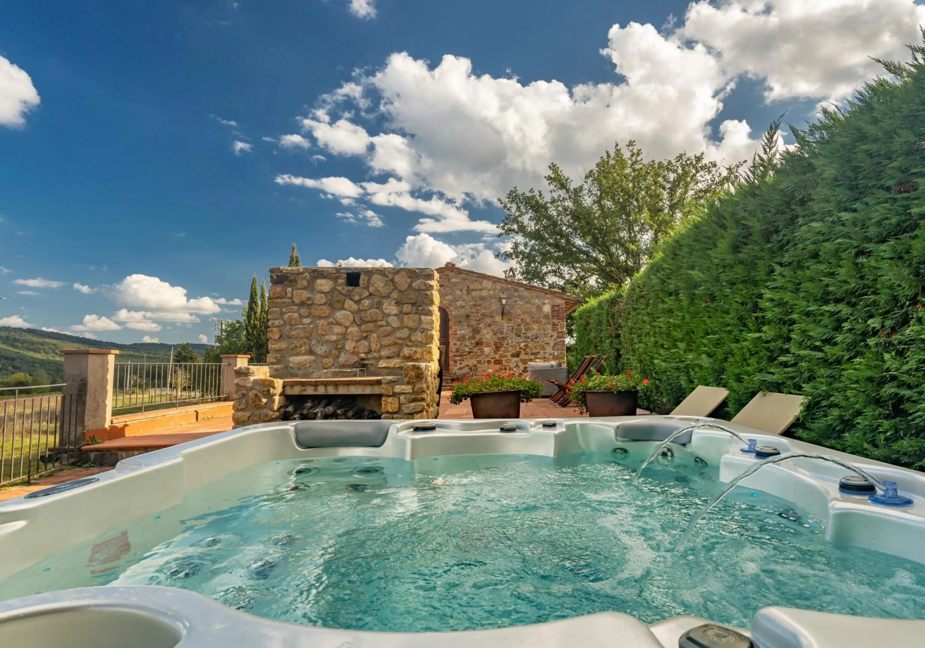 Hot Tub in Relais La Martina