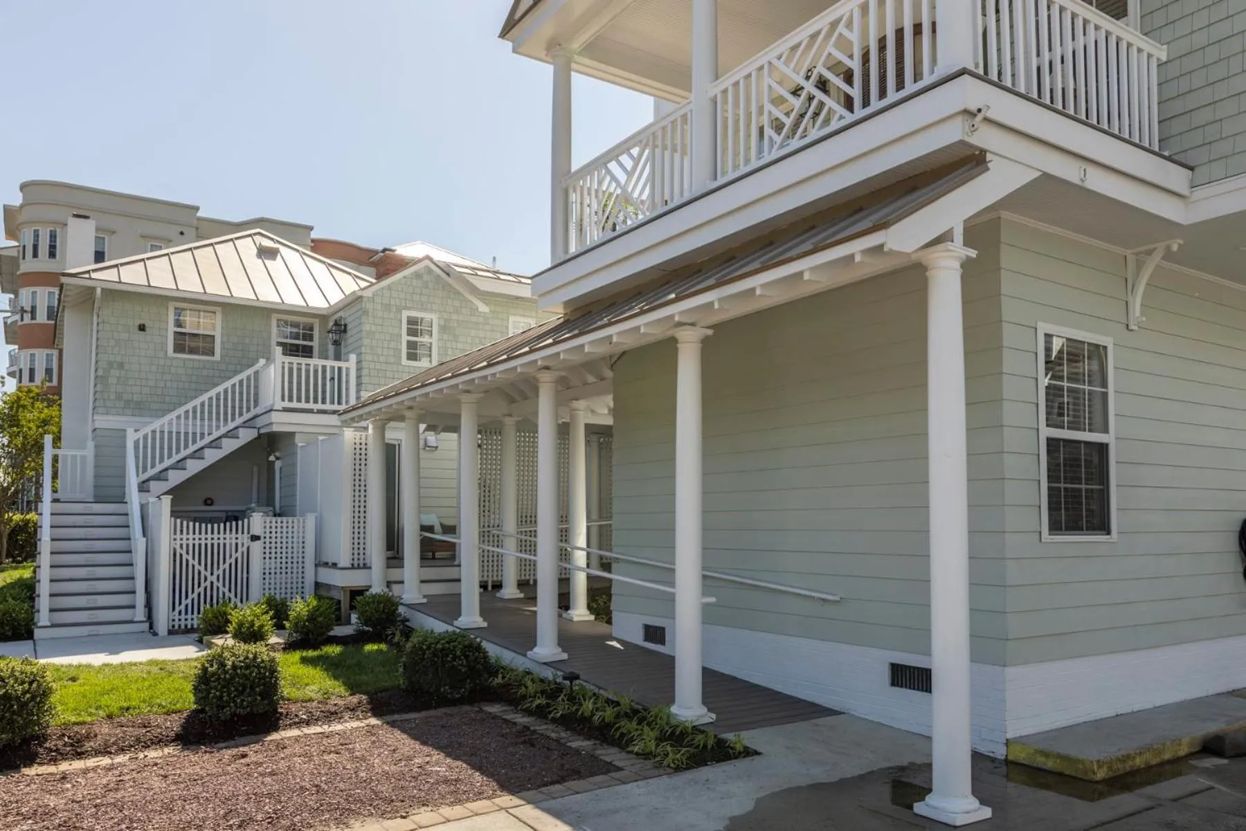 Albermarle #202 Inn at Old Beach