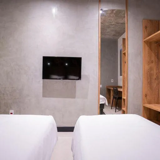 Photo of the whole room, Bed in CAMPOS DE HOLAMBRA INN