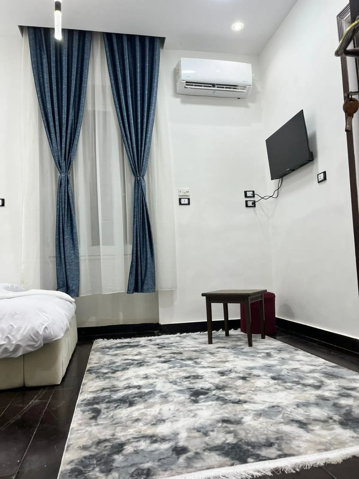 Bed in cairo central house