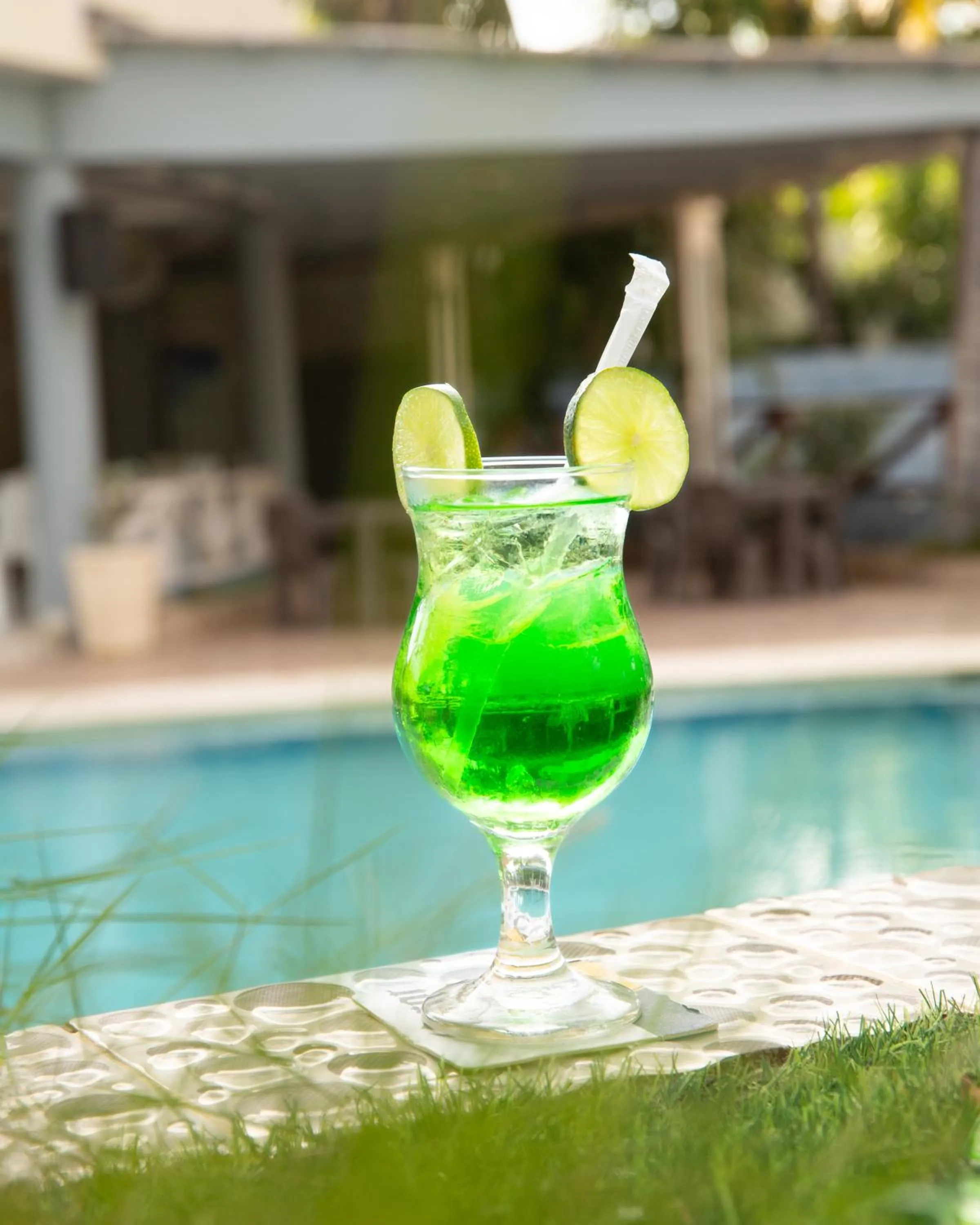 Swimming pool in Hotel el barco