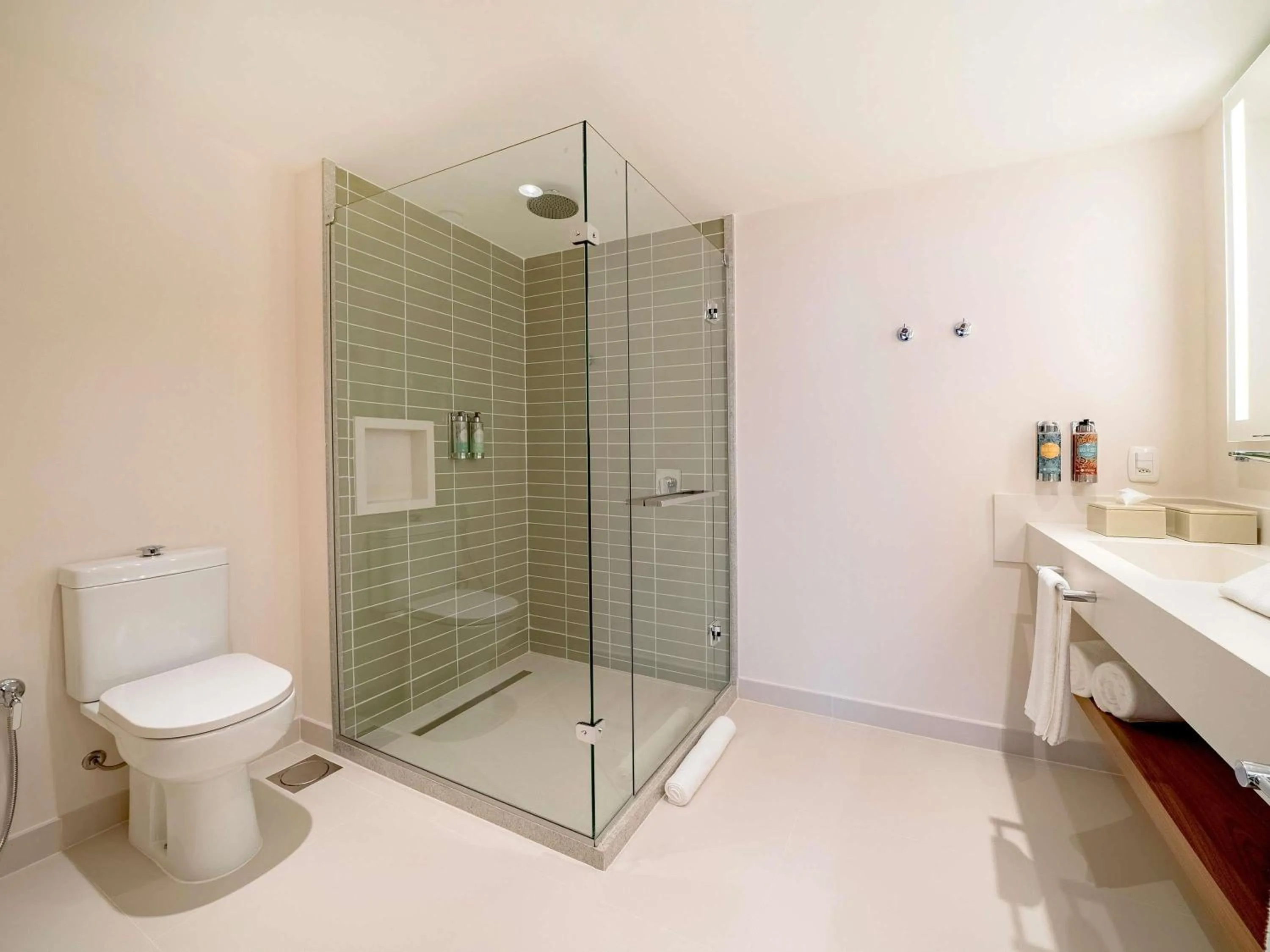 Bedroom in Grand Mercure Rio de Janeiro Copacabana