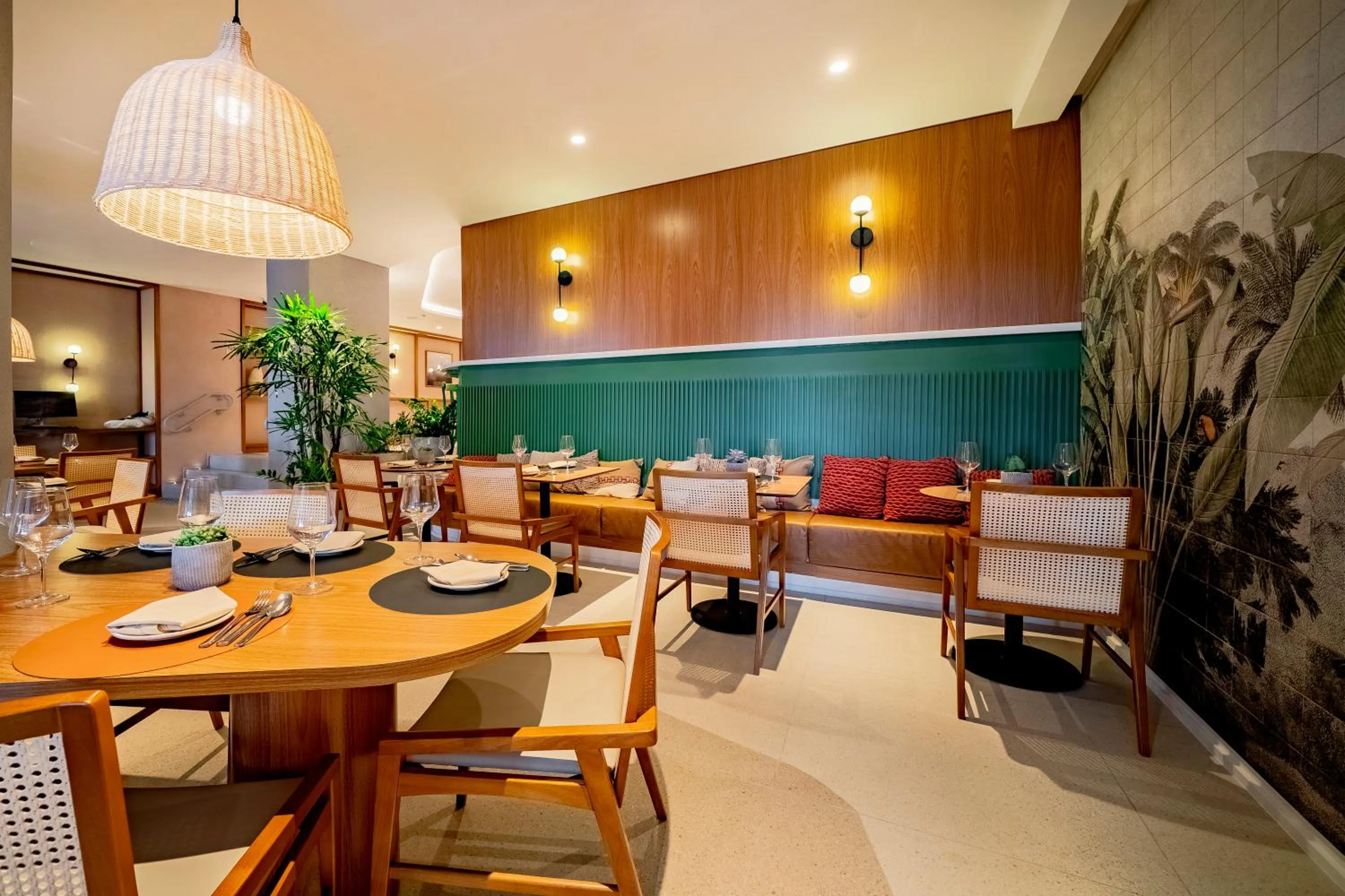 Restaurant/places to eat in Grand Mercure Rio de Janeiro Copacabana