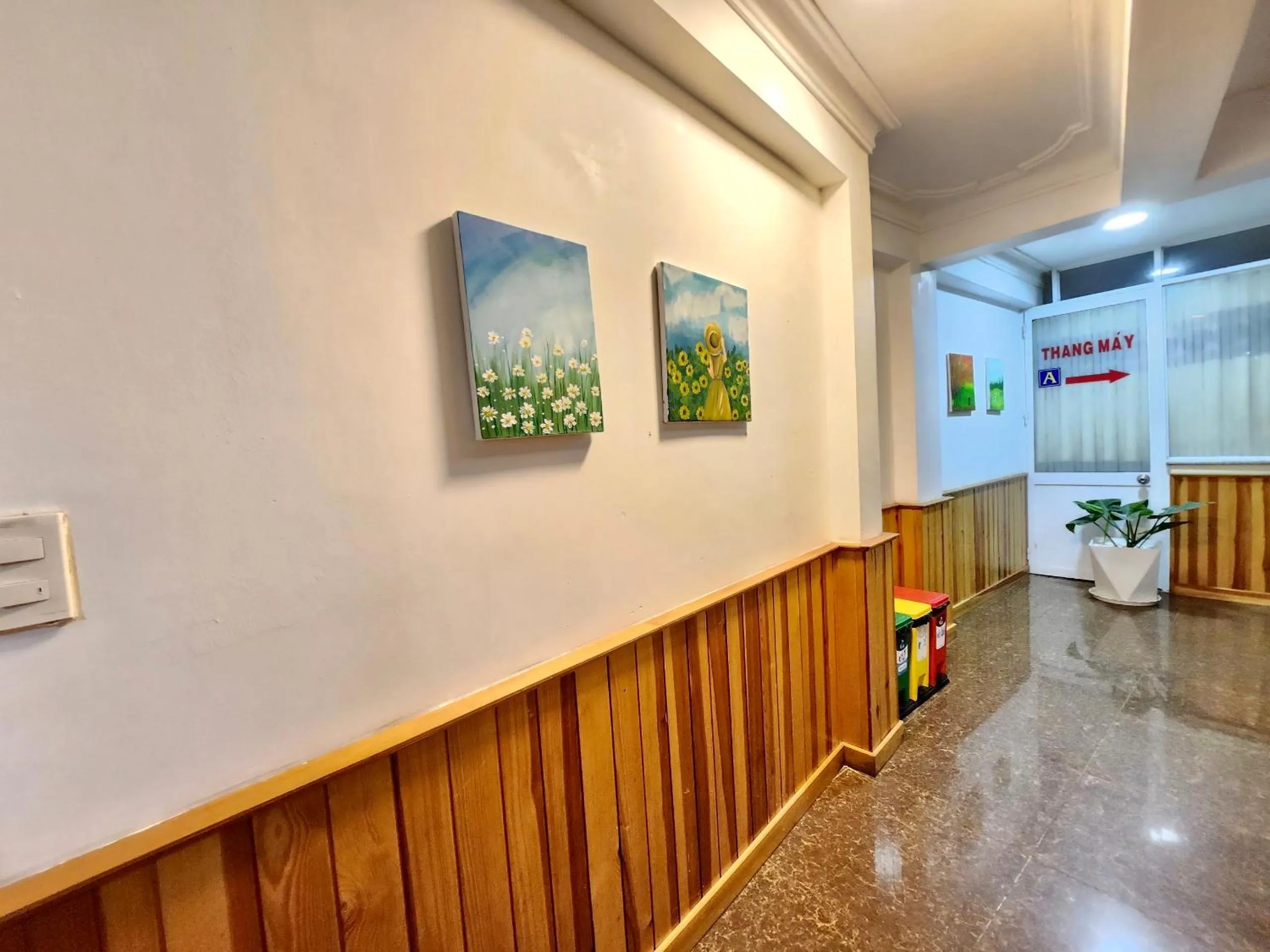 Decorative detail in Reverie Hotel