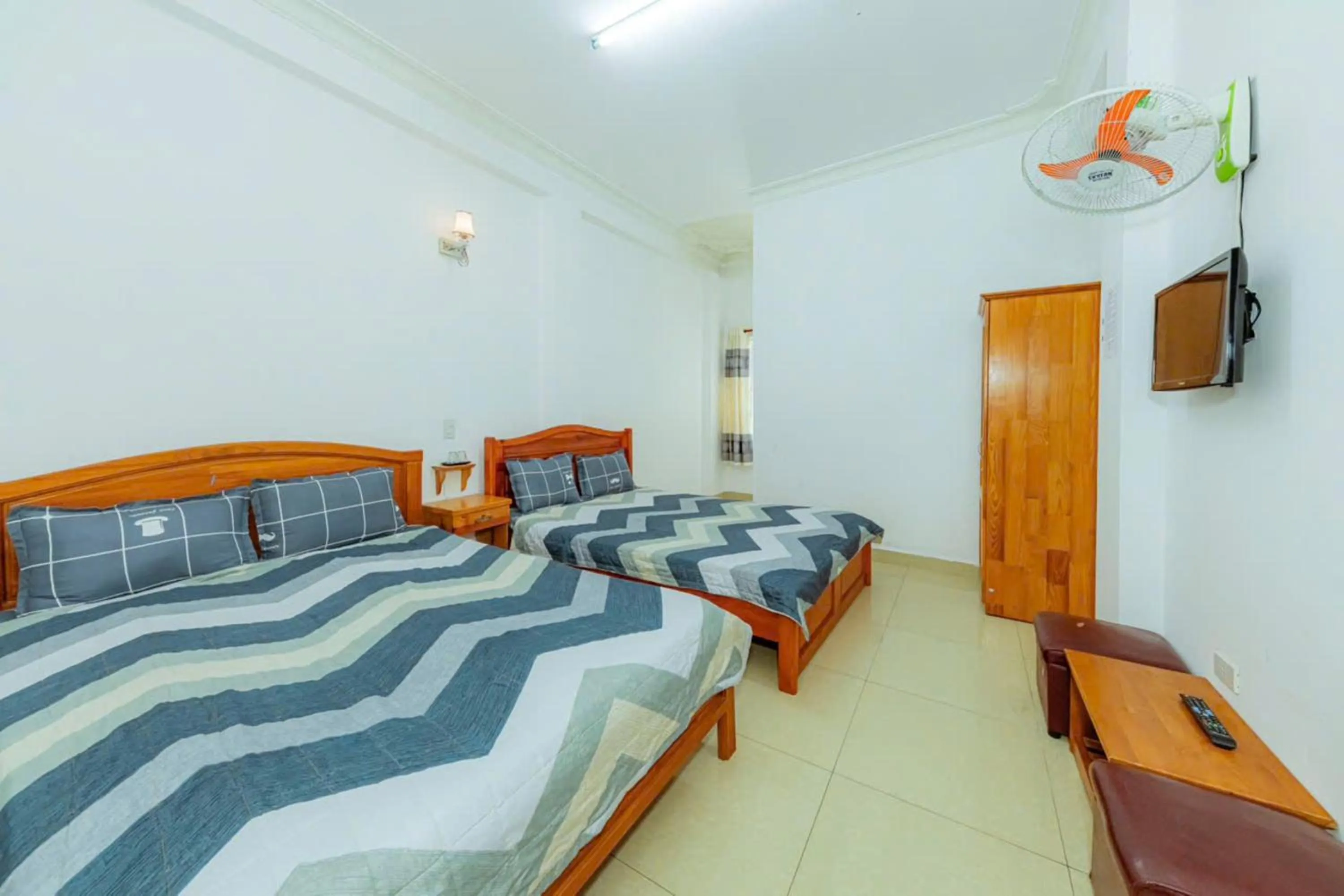 Bedroom, Bed in Reverie Hotel