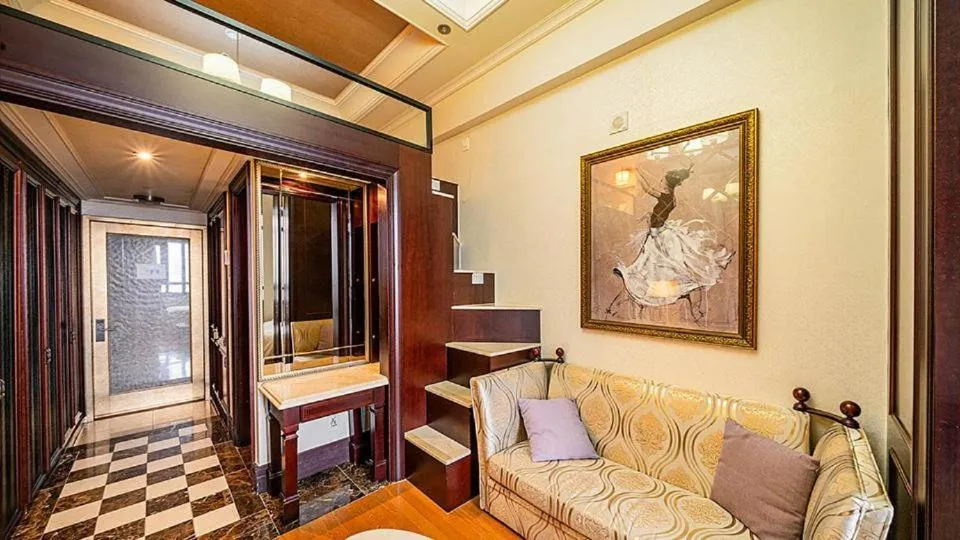 Yeoksam Artnouveau City Hotel and Residence