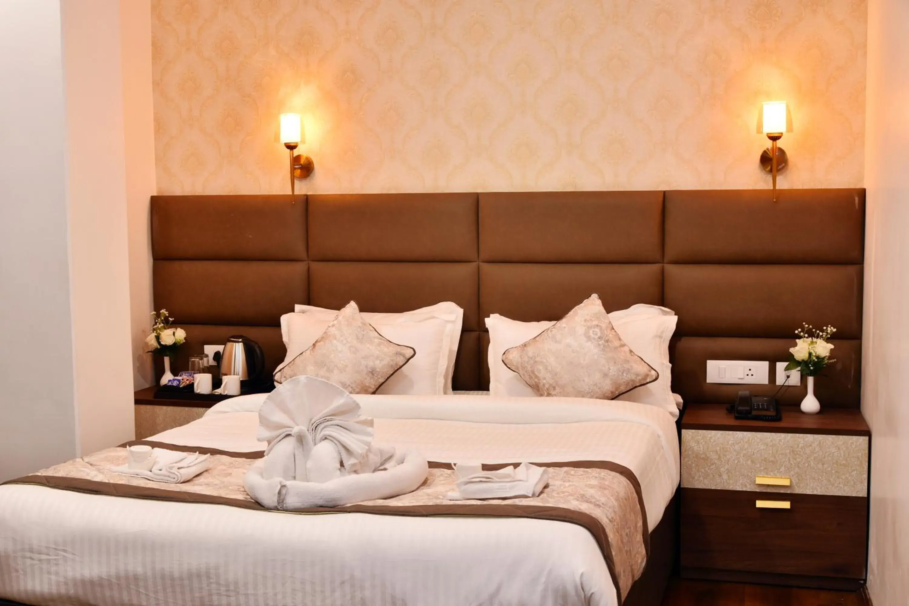 Bed in Rufina Pinasa Residency Bed in Rufina Pinasa Residency