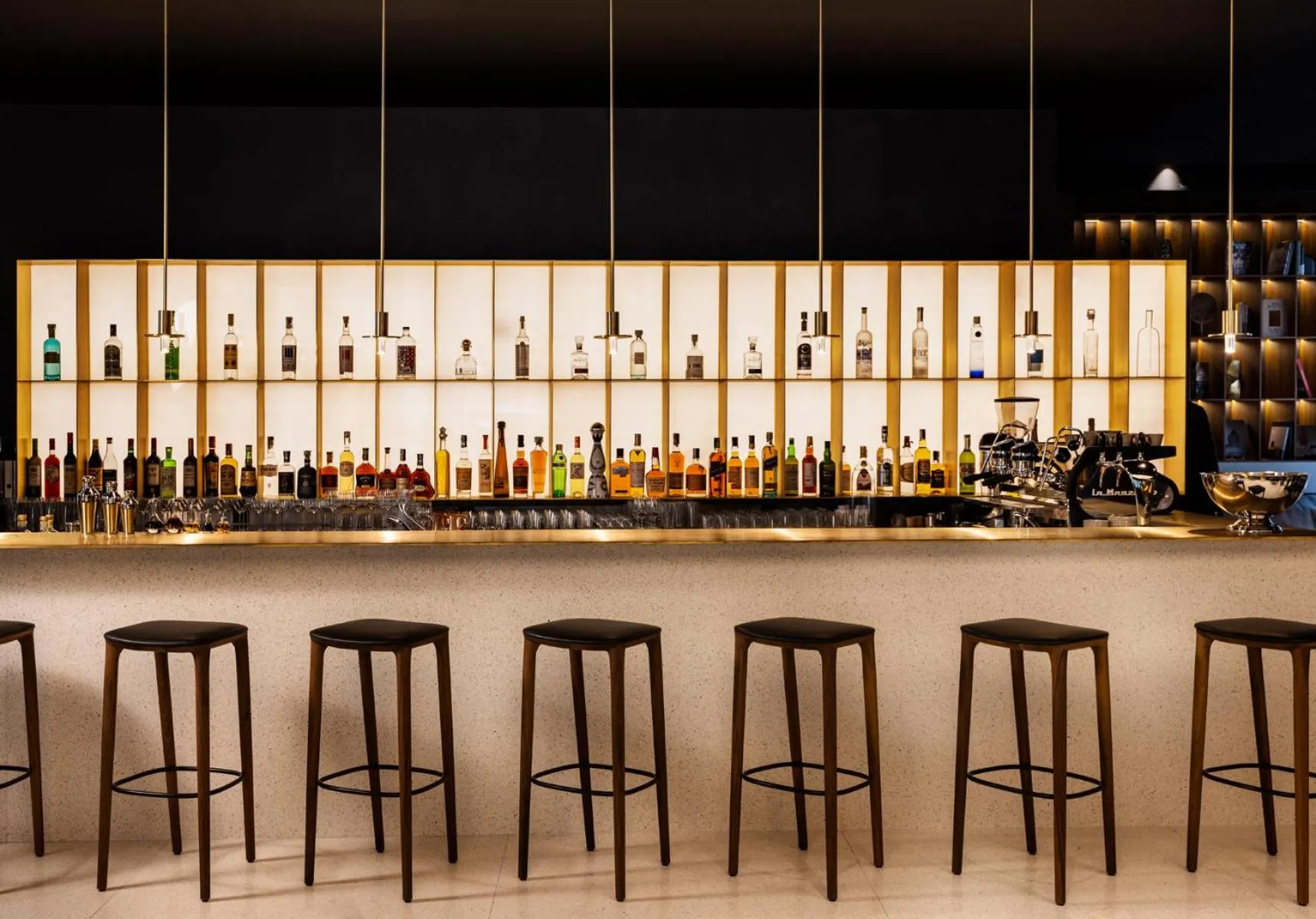 Lounge or bar in Juno Hotel Sofia, a Member of Design Hotels