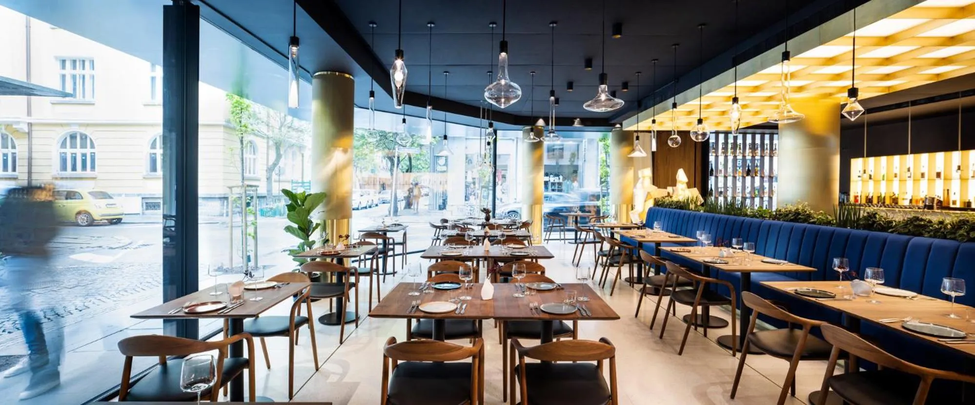 Restaurant/places to eat in Juno Hotel Sofia, a Member of Design Hotels