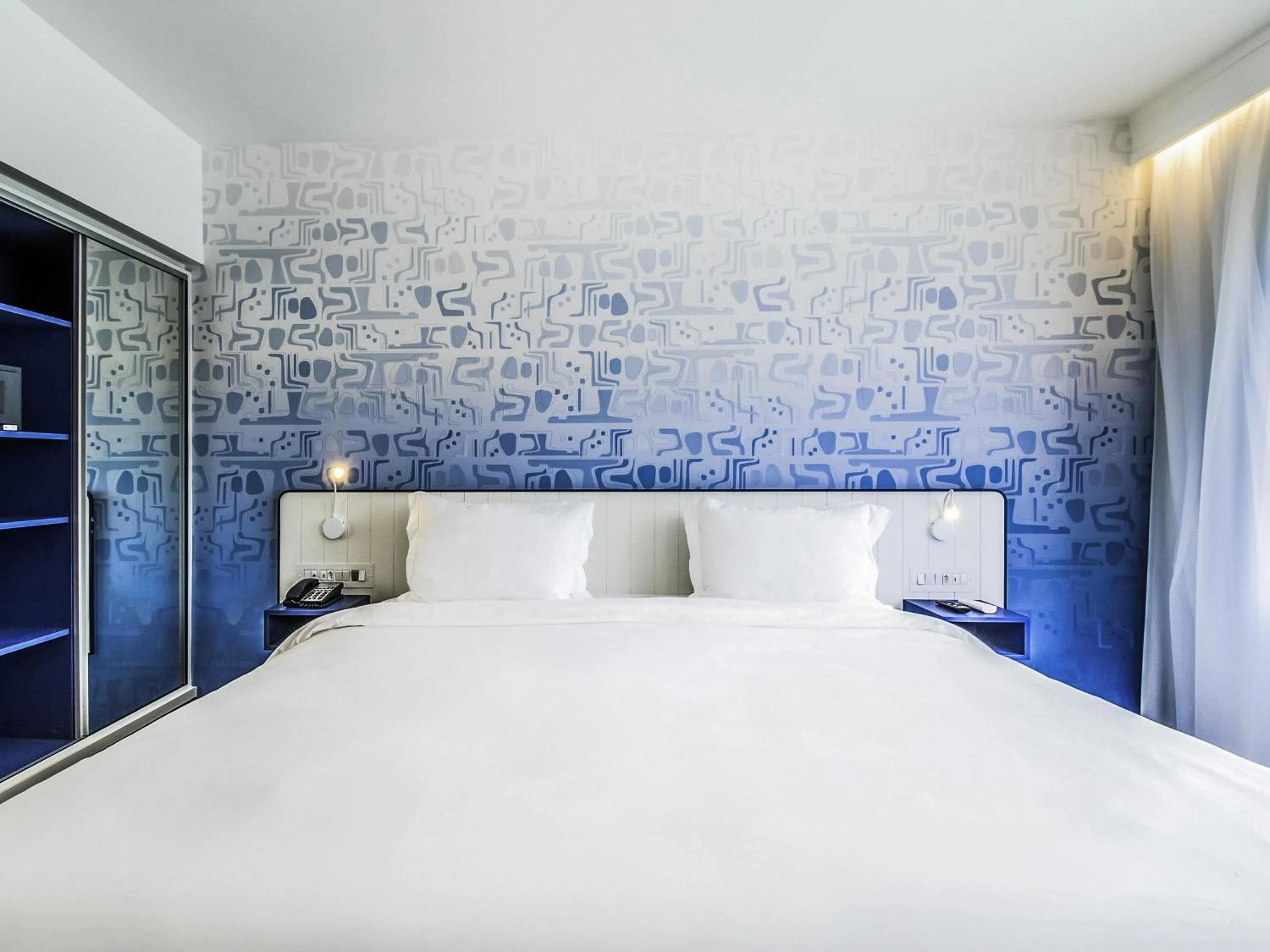 Bedroom, Bed in Novotel Rio de Janeiro Leme