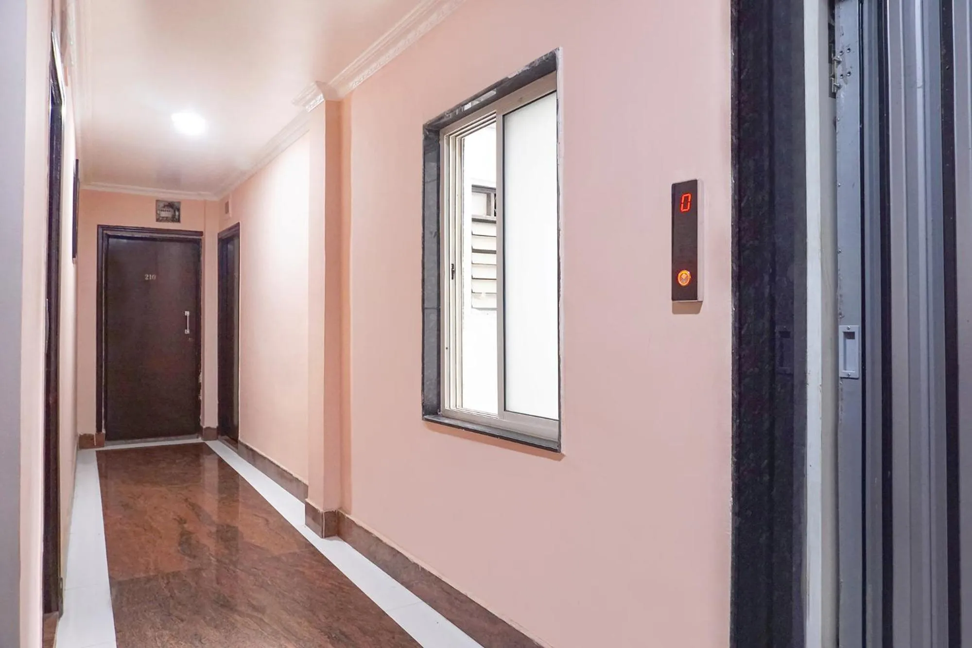 Lobby or reception in FabHotel Rachana Residency - Nr Shivaji Nagar Metro Station and Railway Station