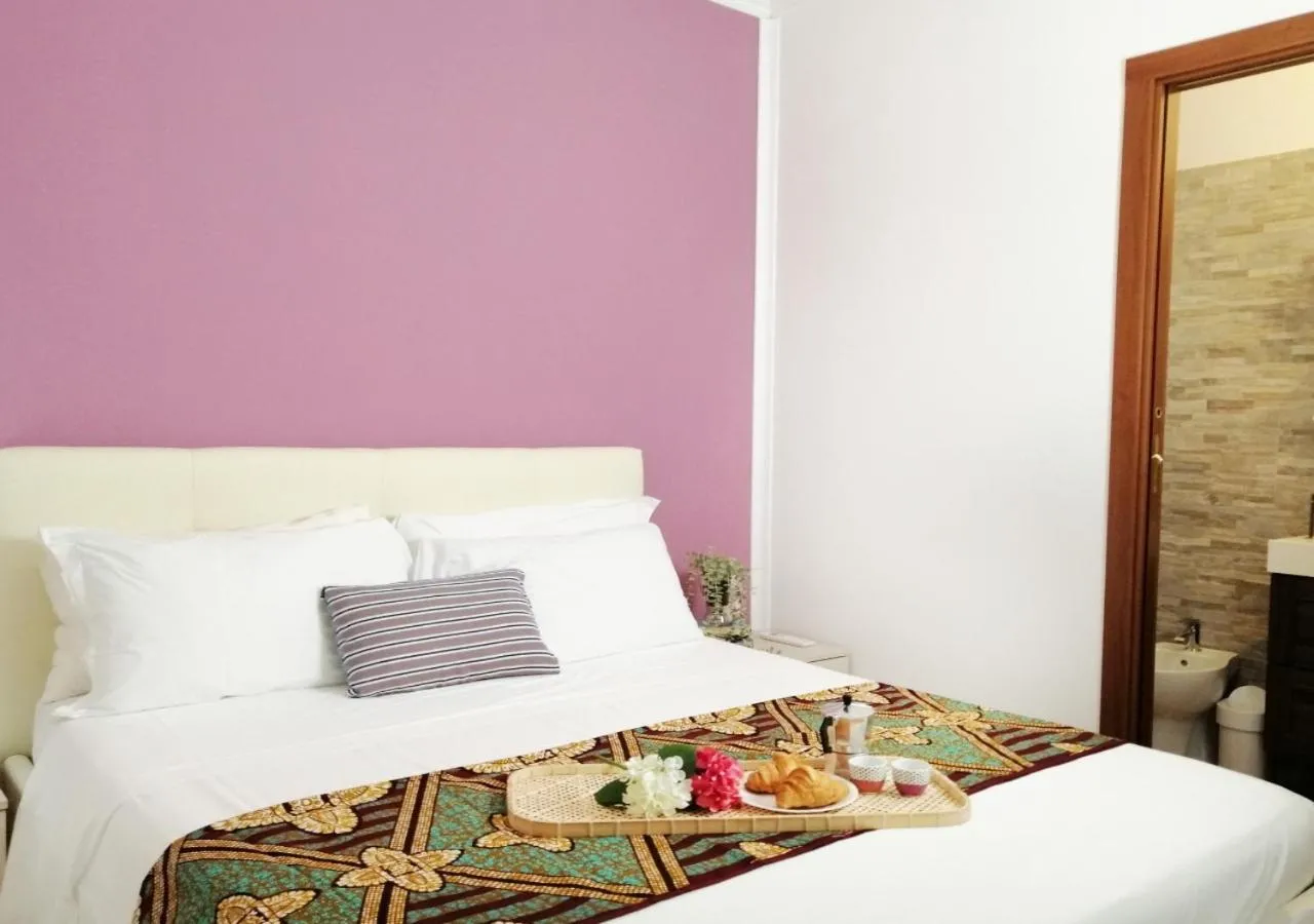 Bed in HoliHome_Mediterraneo - Splendido, 50m dal mare