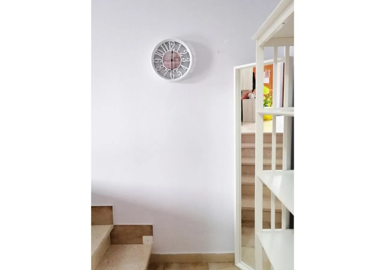 Library in HoliHome_Mediterraneo - Splendido, 50m dal mare
