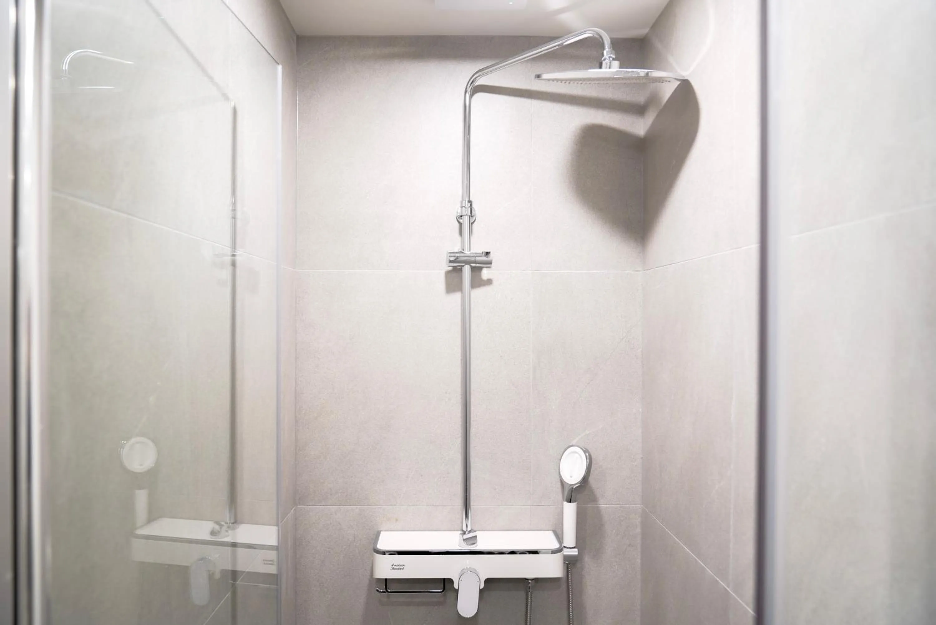 Shower in Eden Foret Hotel