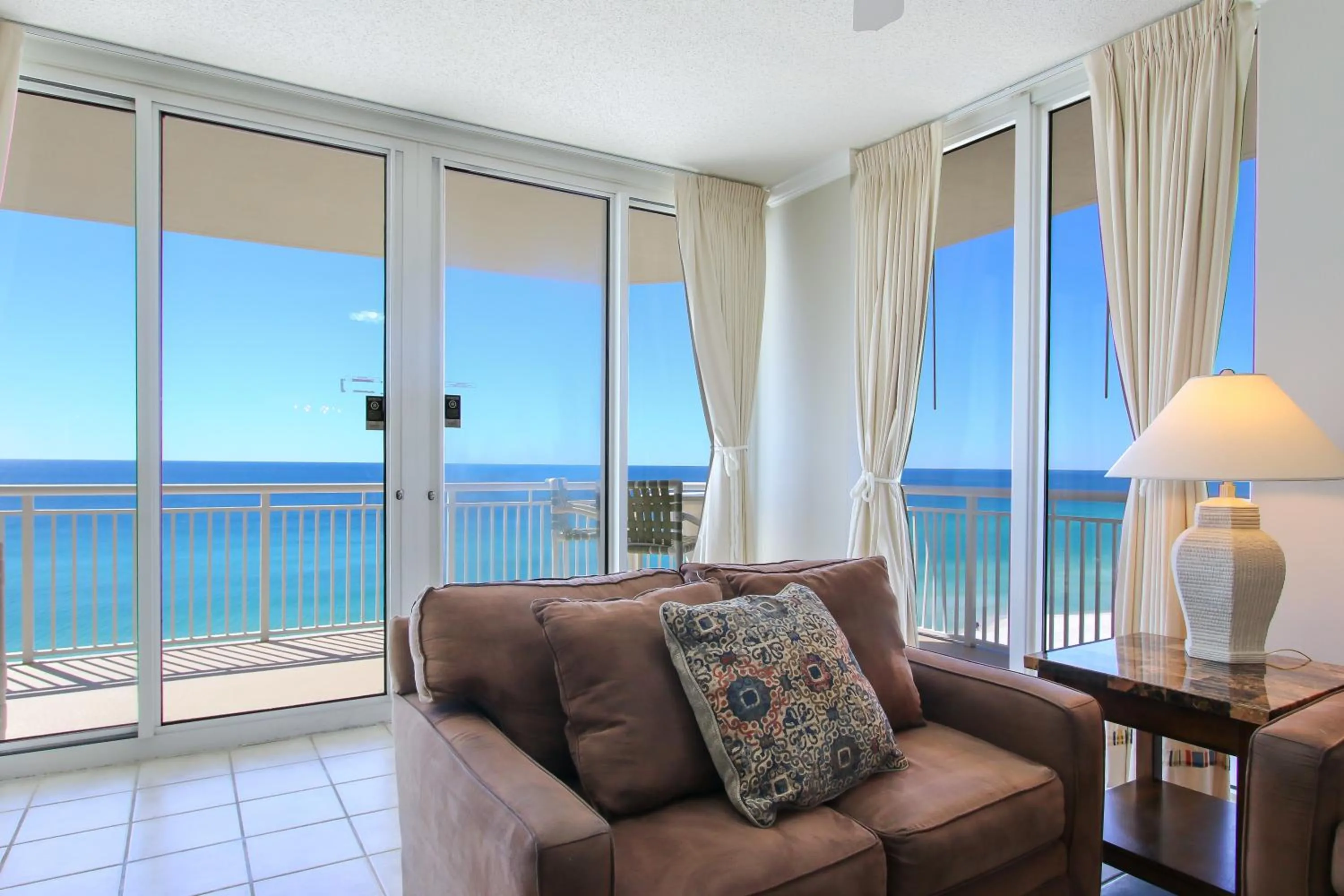Incredible Great Deals On This Hidden Gem Gulf Front Condo at The Pearl Sleeps 8